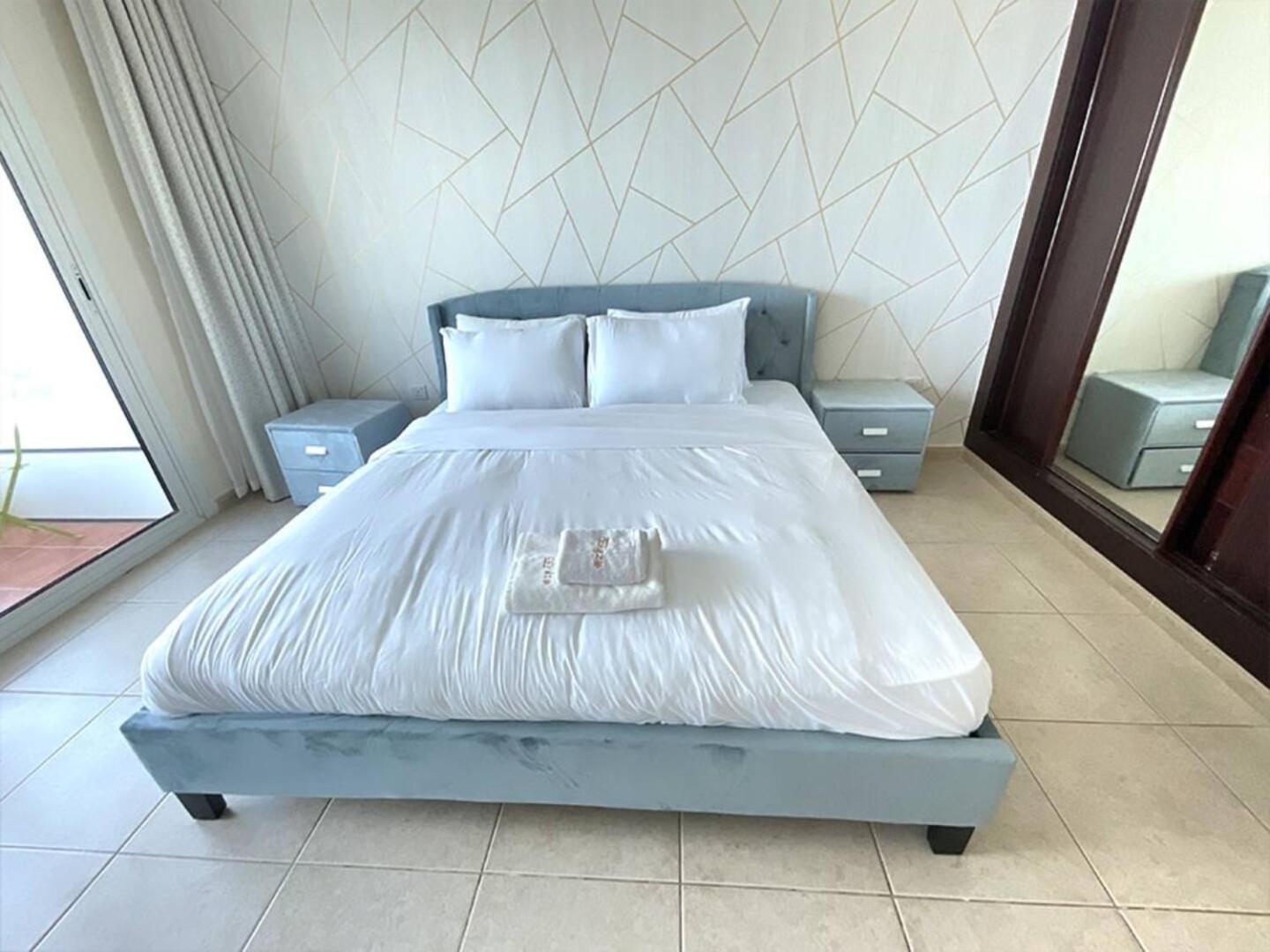 Ensuite In Coliving In Marina Dubai