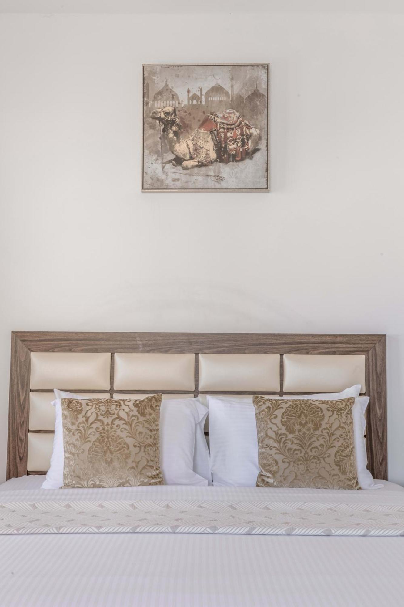 Frank Porter - Al Badia 2 Apartamento *