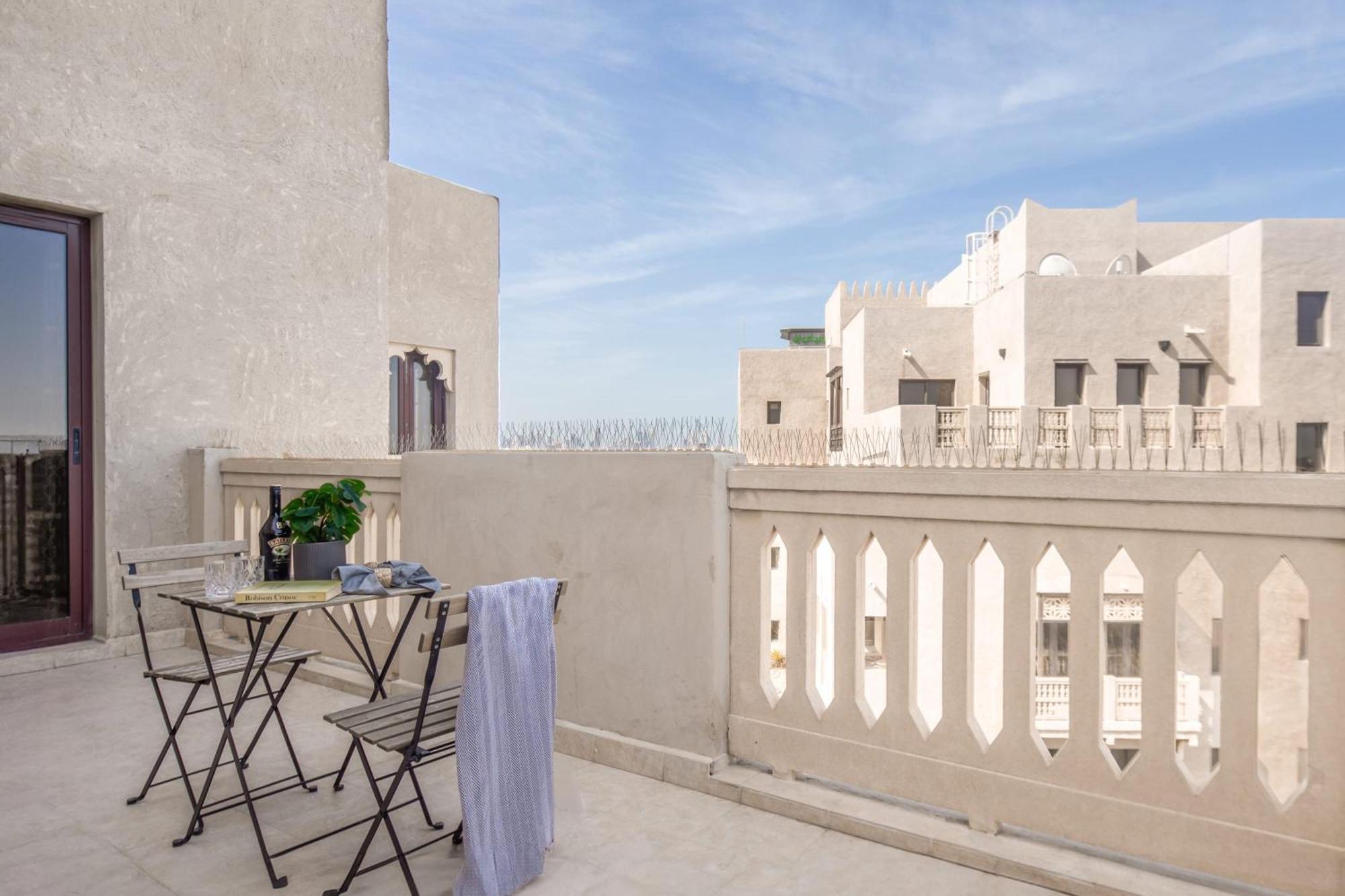 Frank Porter - Al Badia 2