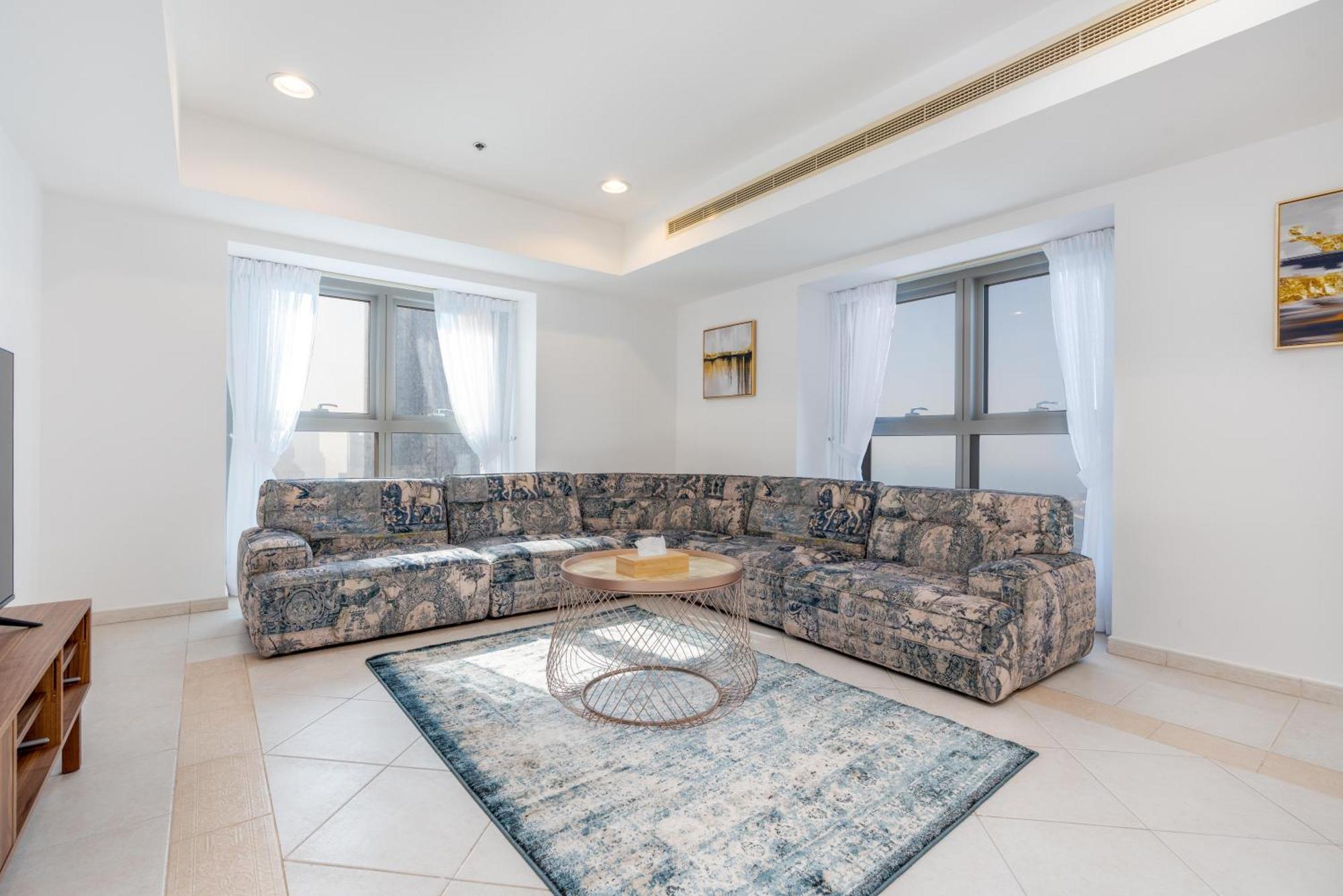 Lux Princess Tower Palm Ocean Views *