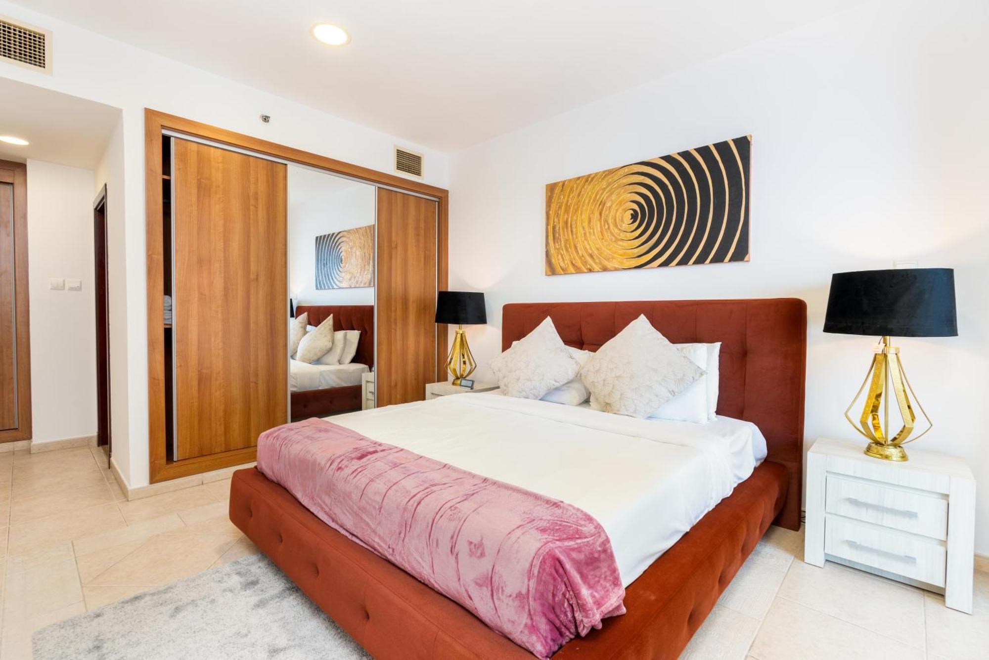 Lux Princess Tower Palm Ocean Views Apartment