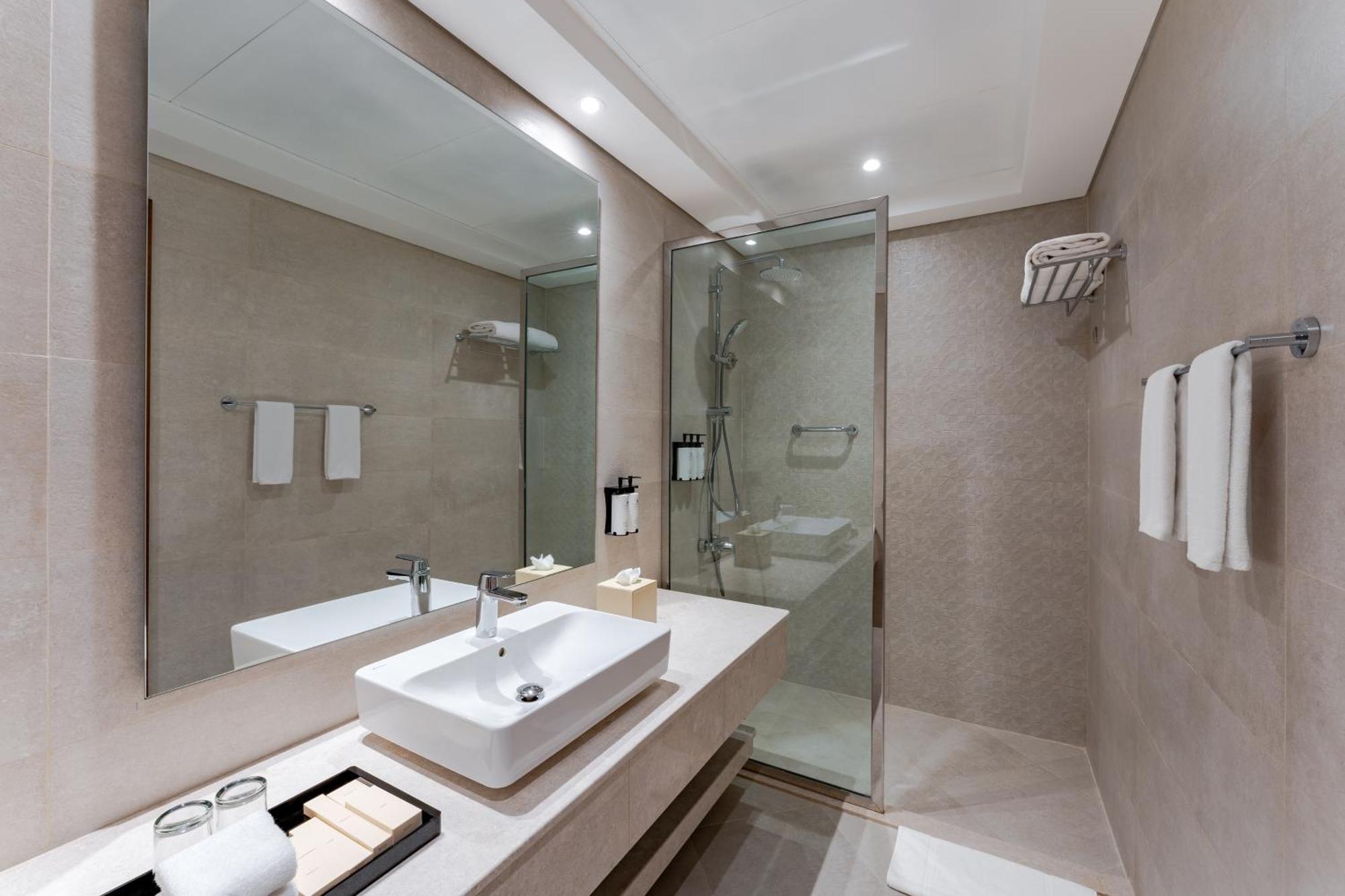 Park Regis By Islands Resort 4*