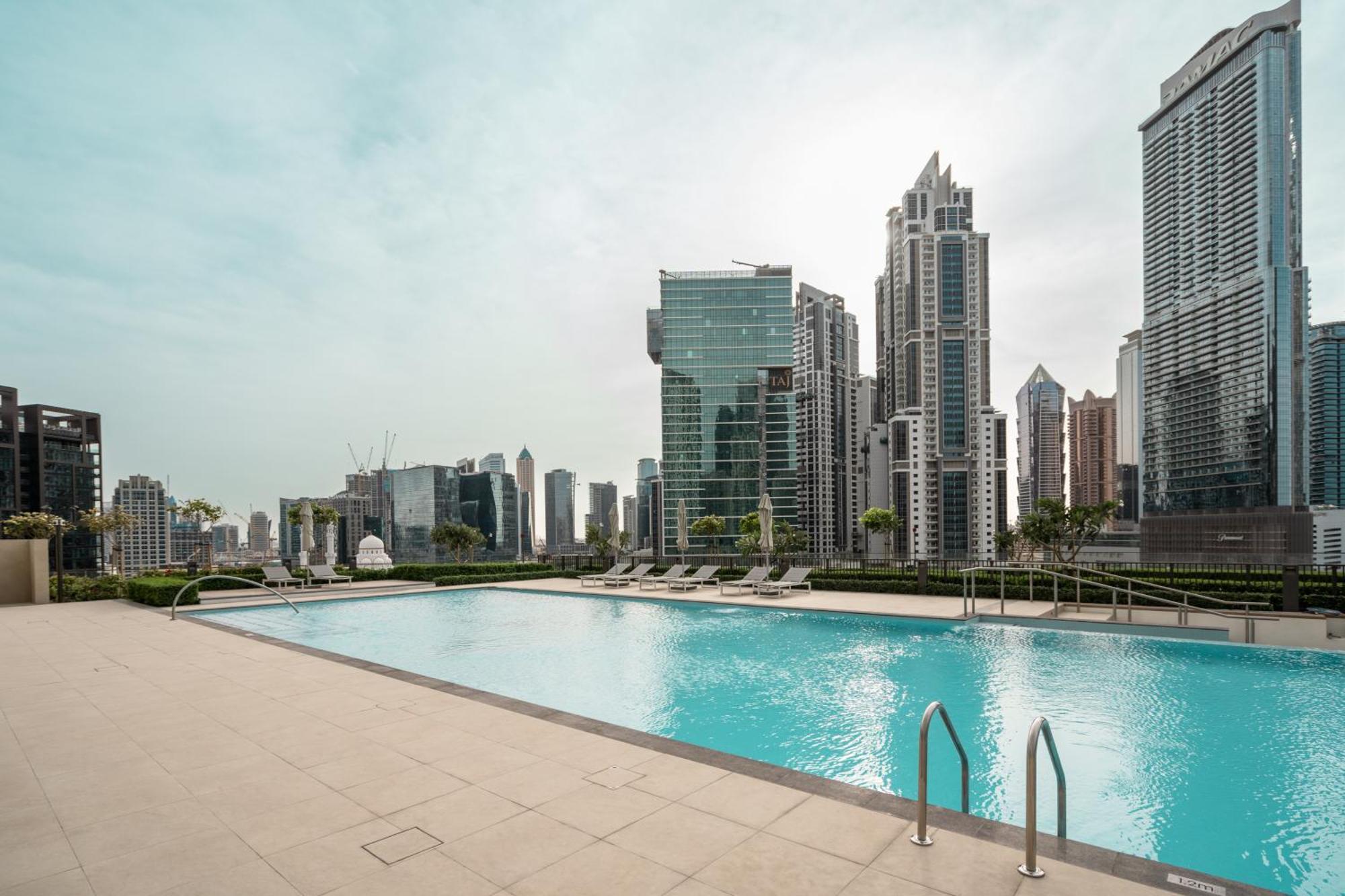 Prime Retreats @ Burj Crown By Emaar, Downtown