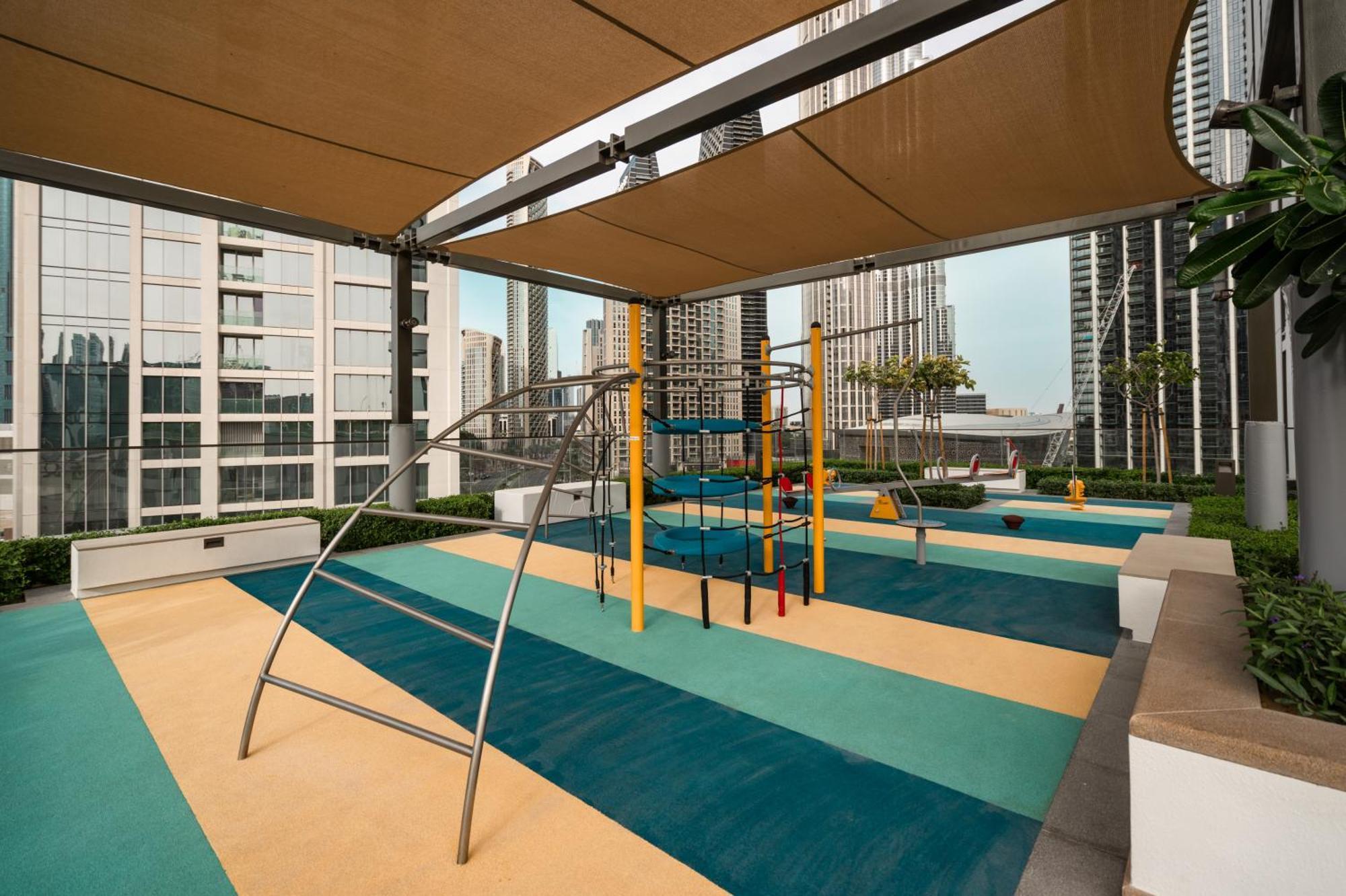 Prime Retreats @ Burj Crown By Emaar, Downtown * Dubai