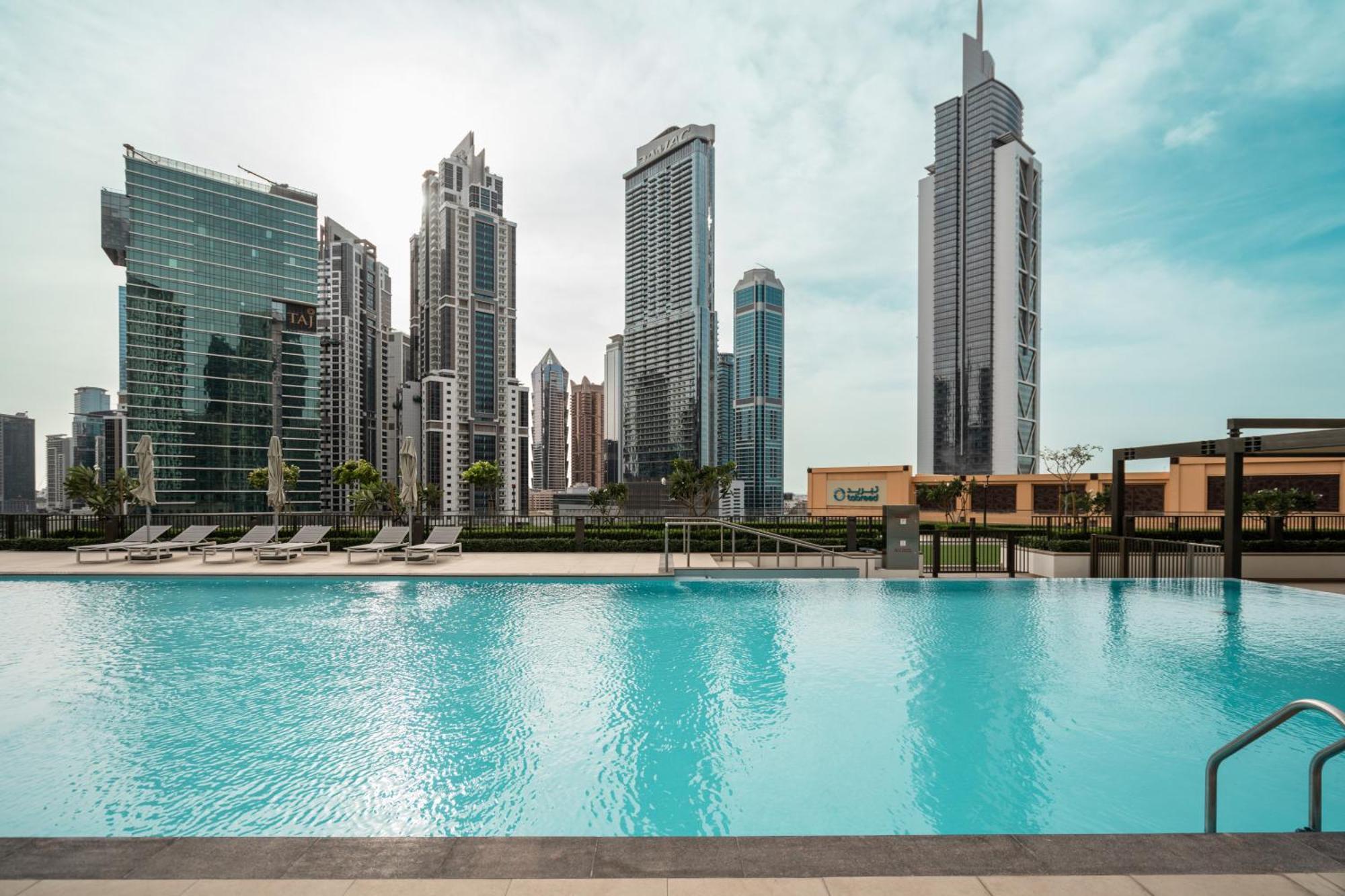 Prime Retreats @ Burj Crown By Emaar, Downtown Apartment