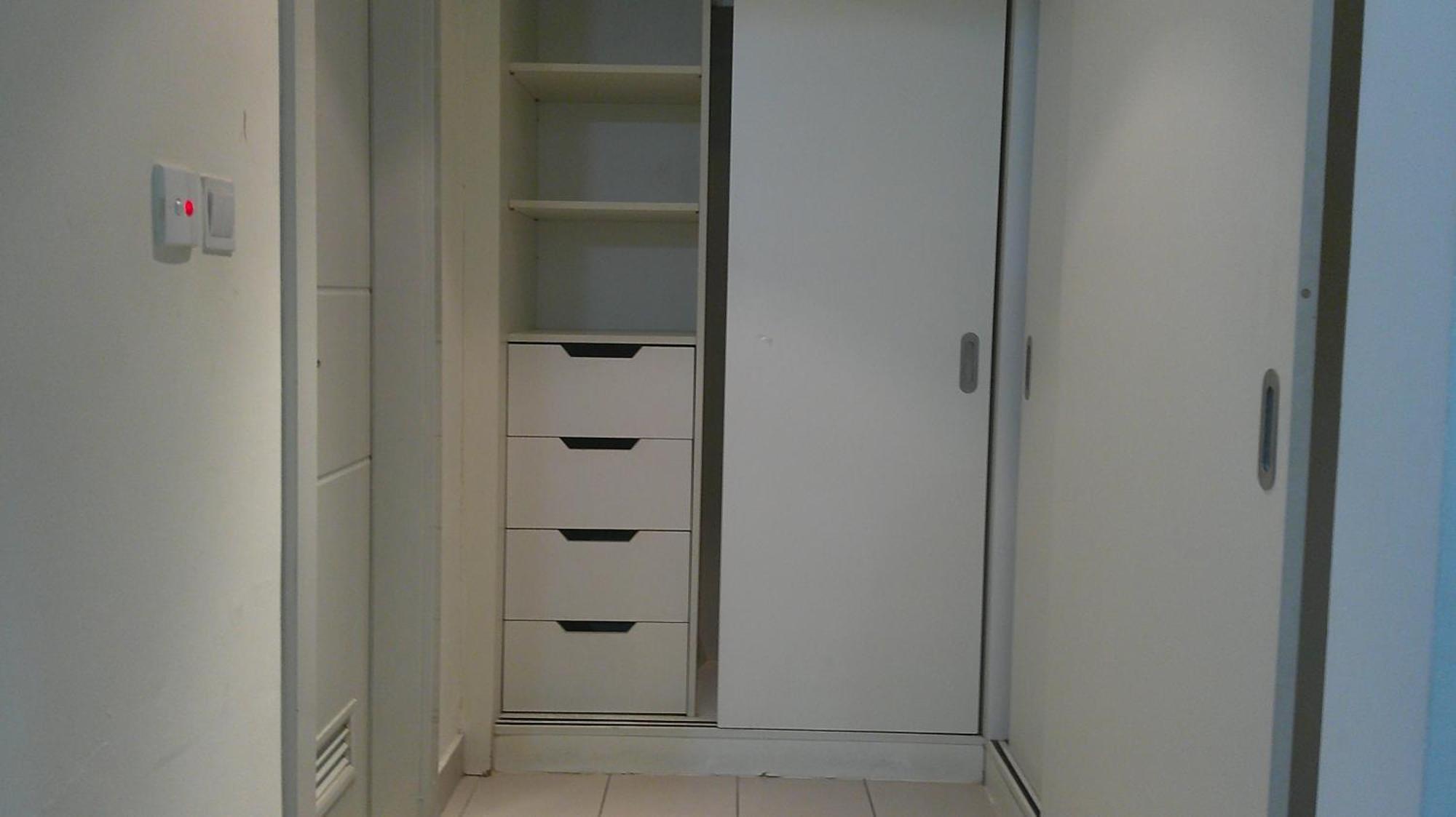 Ruby Star F2 Hostel Dubai