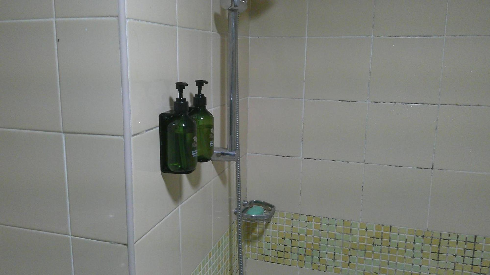 Ruby Star F2 Hostel Dubai