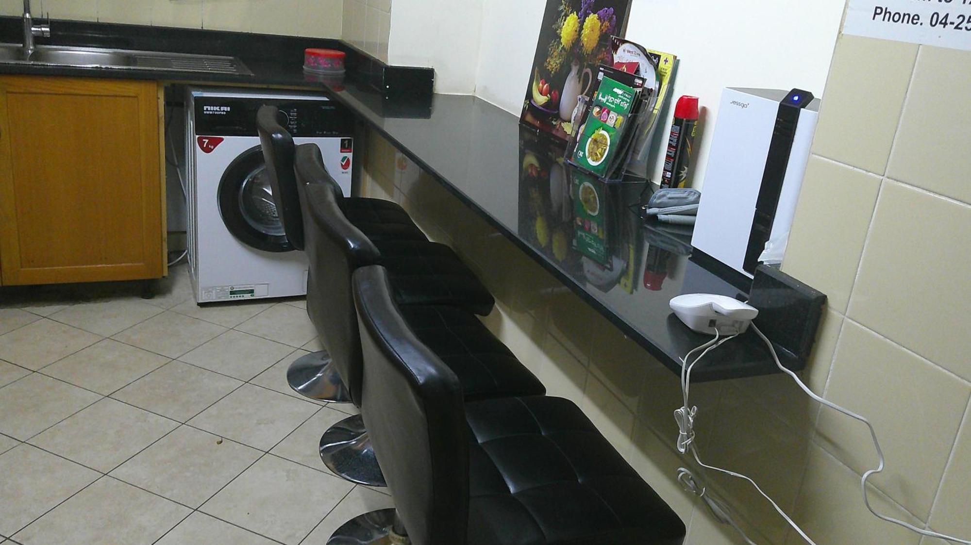Ruby Star F2 Hostel *