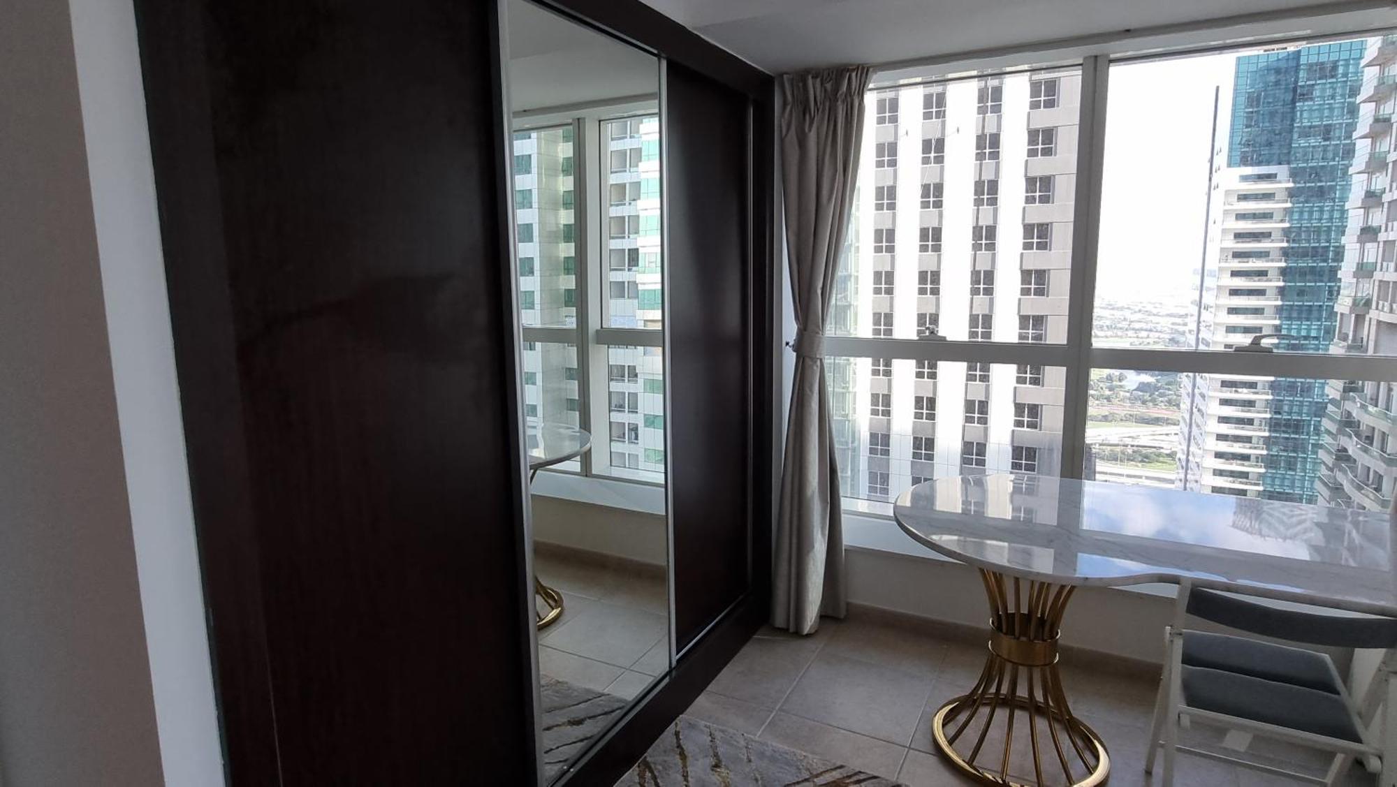 Granada Elite * Dubai