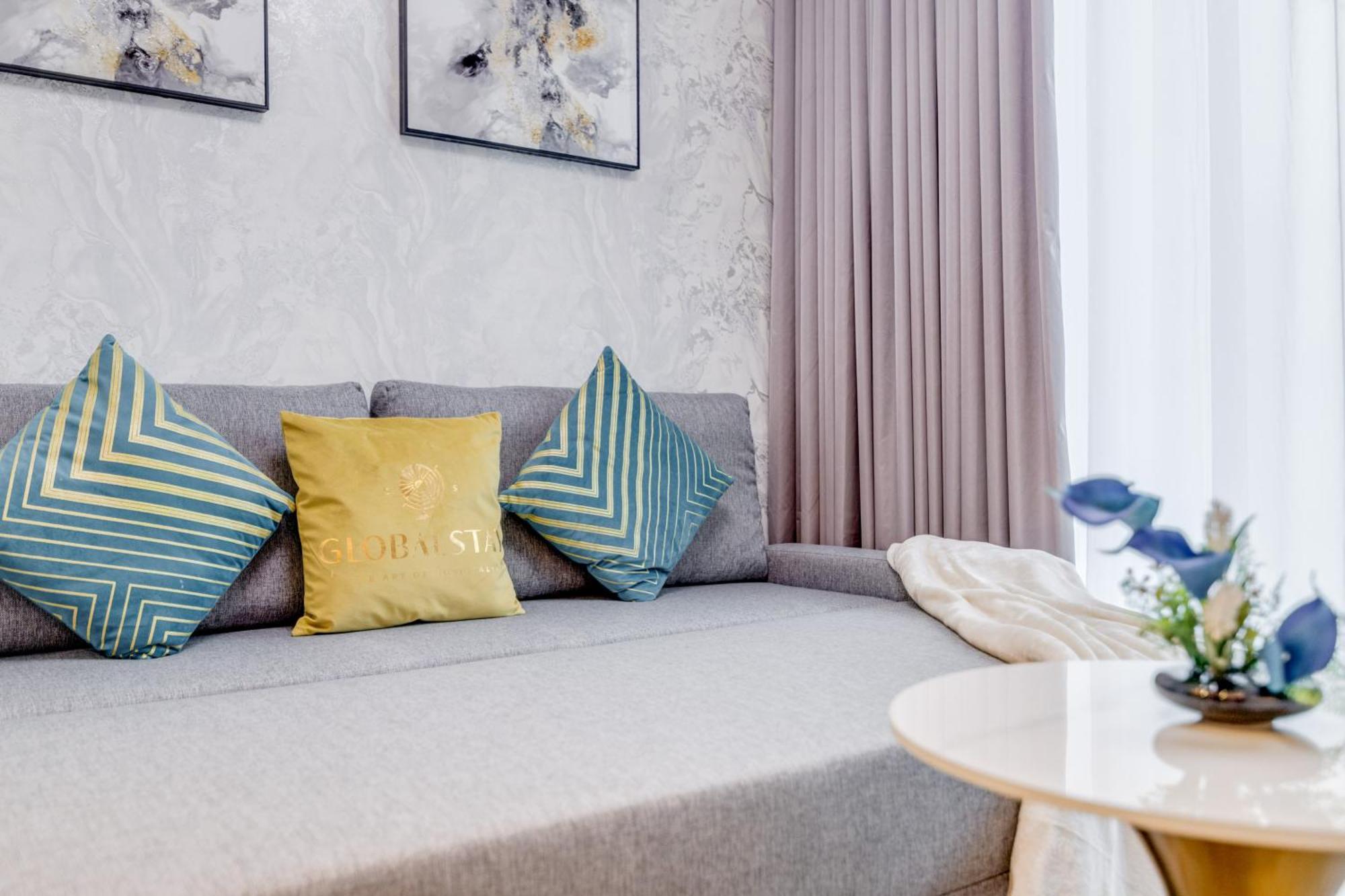 Globalstay. Luxury Near The Canal Daire