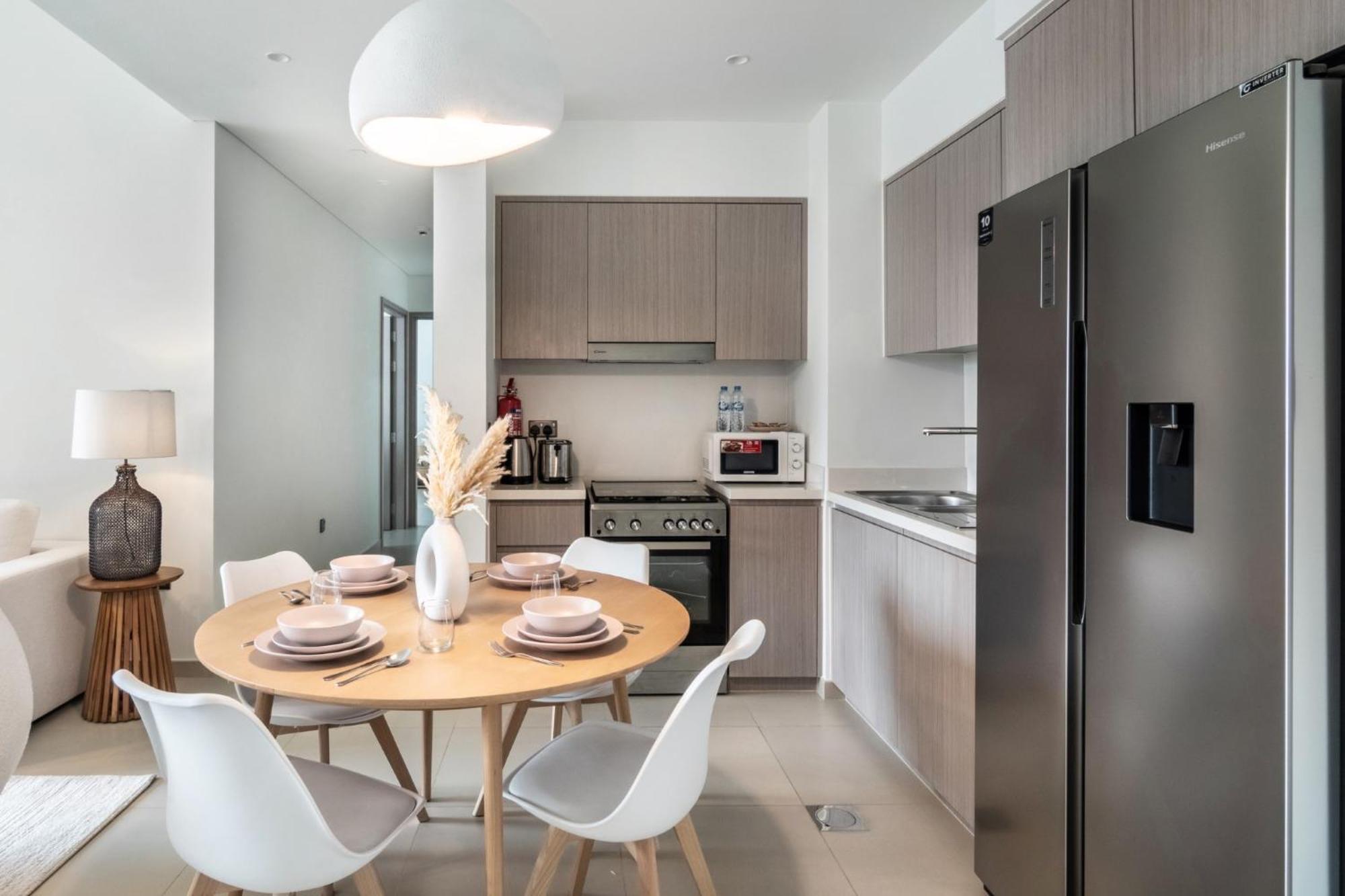 Downtown Dubai- 2br In Act Towers Dubai