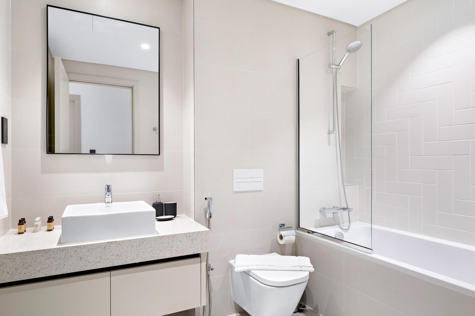 Silkhaus New Tower 1bdr In Marina Vista * Dubai
