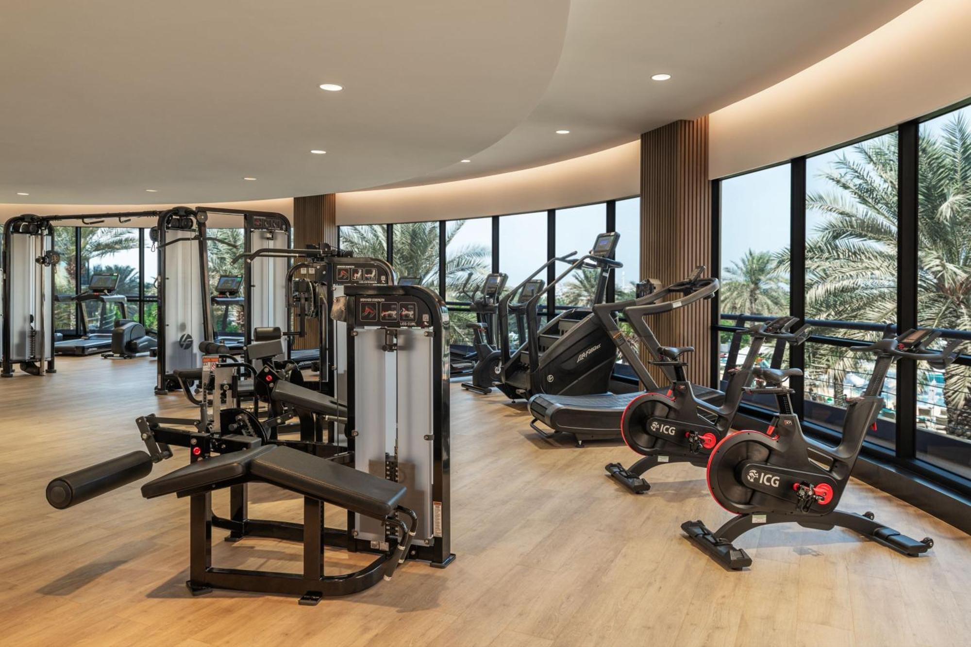 Resort Le Royal Meridien Beach & Spa 5*