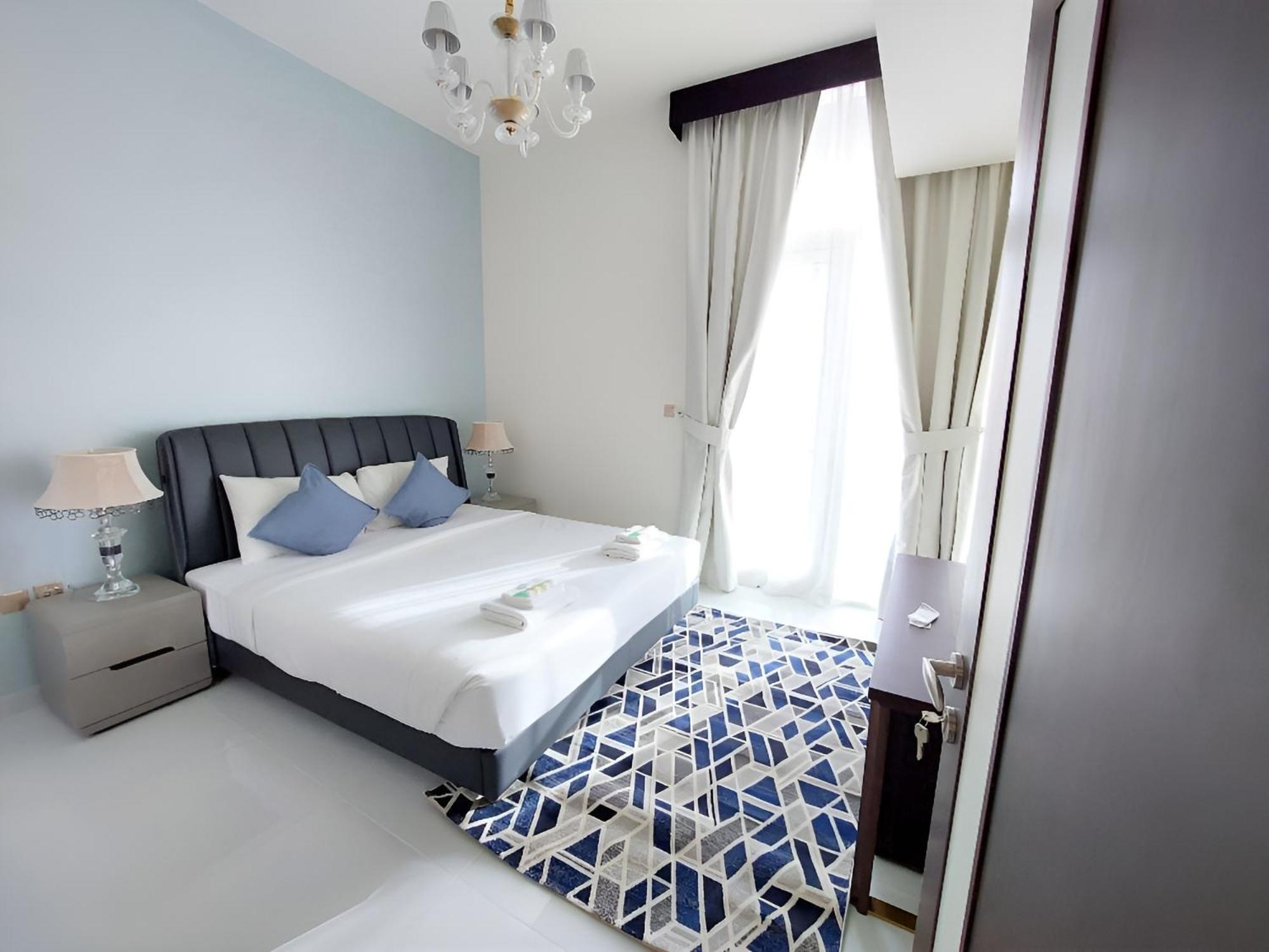 Apartment Spacious, Economical Near Miralcz Garden