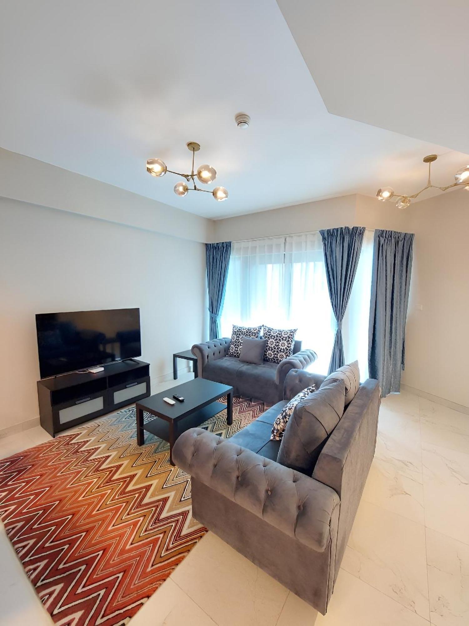 Budget-friendly 2bd Near Expo With A Huge Pool Dubai