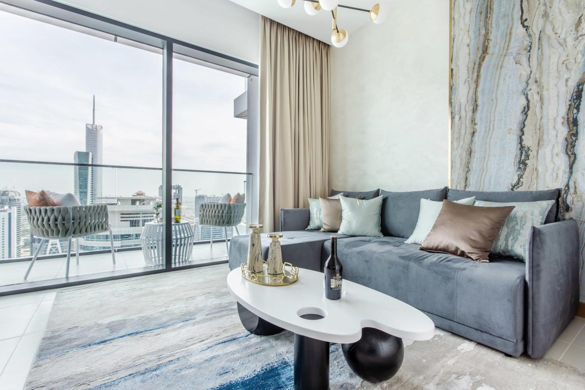 Frank Porter - Vida Residences Apartamento *