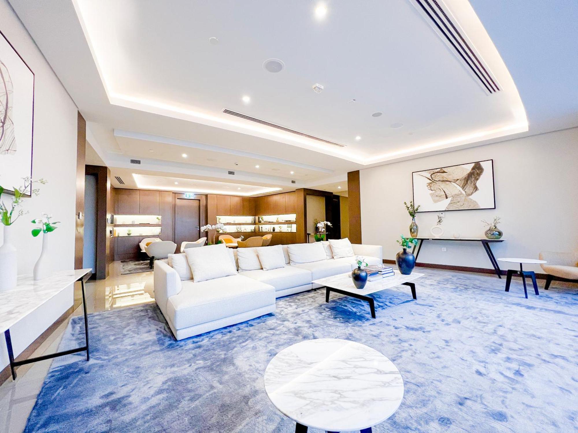 Downtown Luxury - Stunning Burj Khalifa & Sea View - 5 Minutes Walk To Mall Apartamento *
