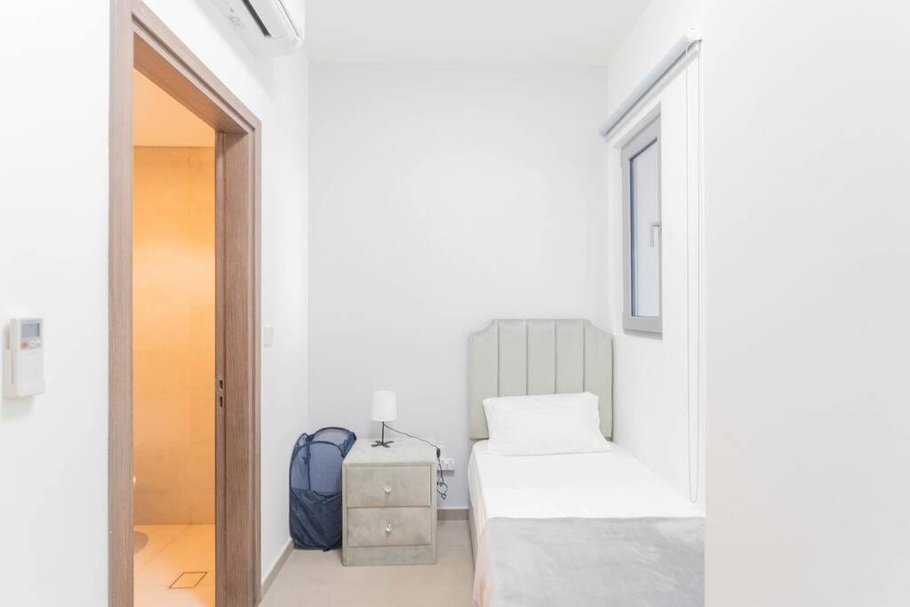 Apartment Stylish & Comfy 3 Bed Townhouse In Tilal Al Ghaf Dubai