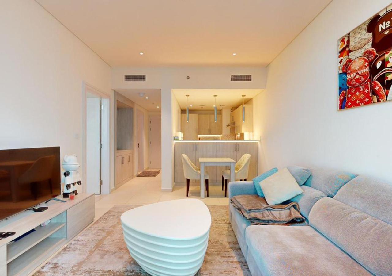 Beachfront Haven Apartment