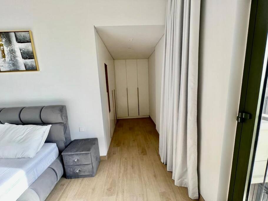 Apartment Brand New 2 Bedroom With Seaview *