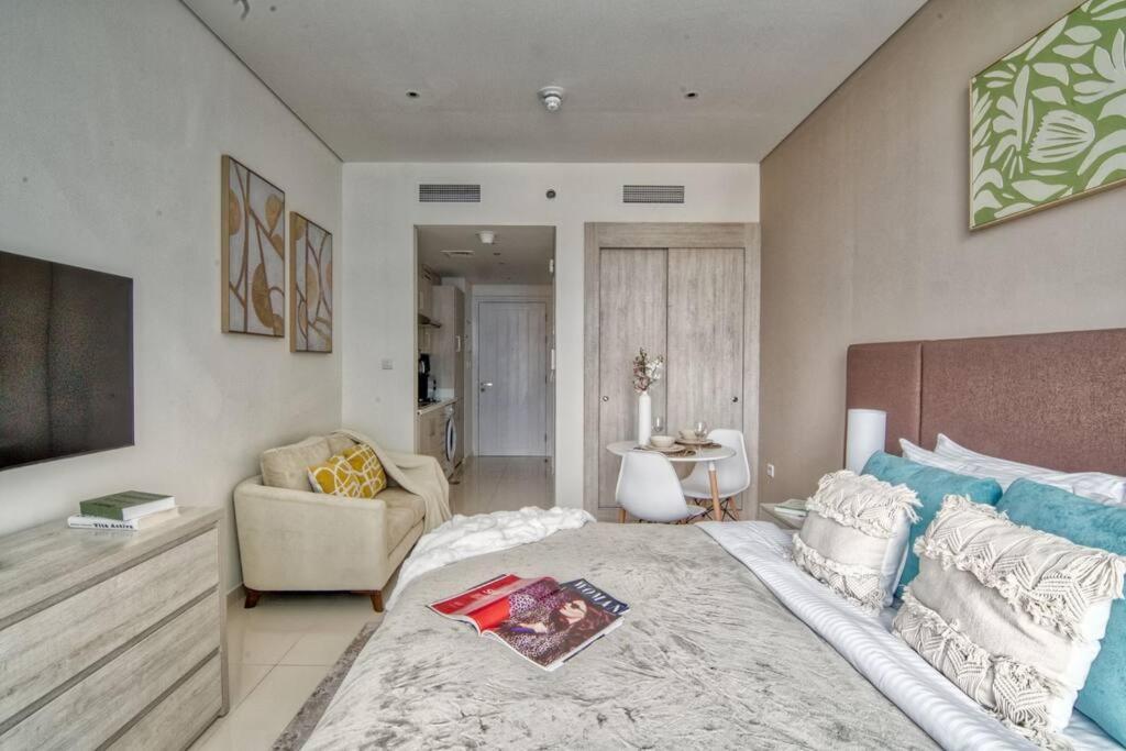 The Smart Concierge - Seven Palm * Dubai