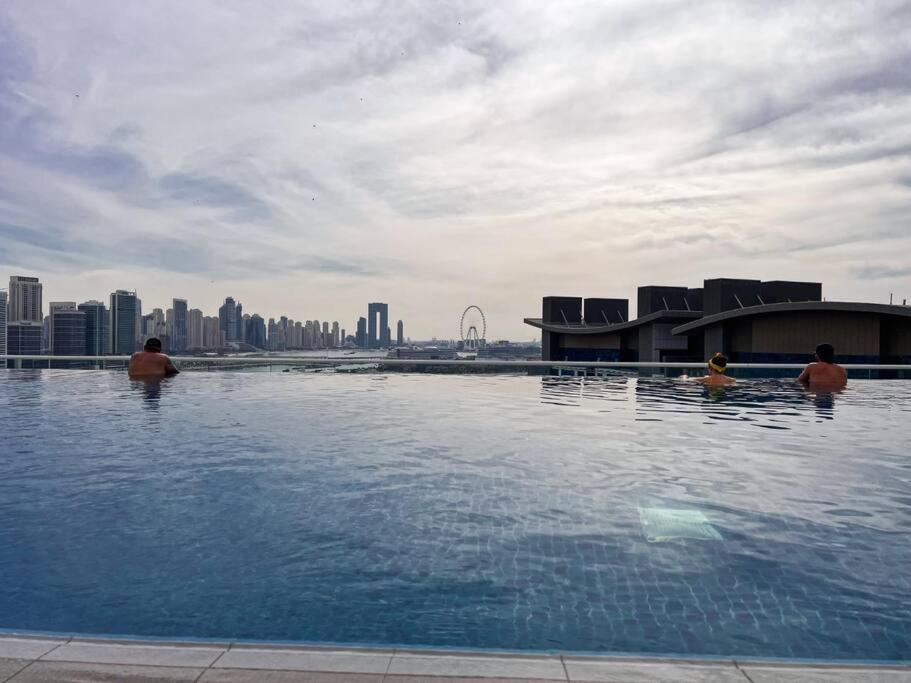 The Smart Concierge - Seven Palm *