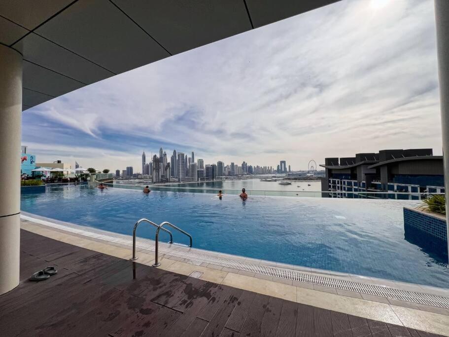 The Smart Concierge - Seven Palm *