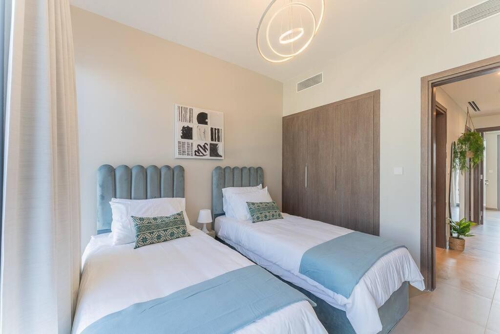 Cosy Luxury Tilal Alghaf * Dubai