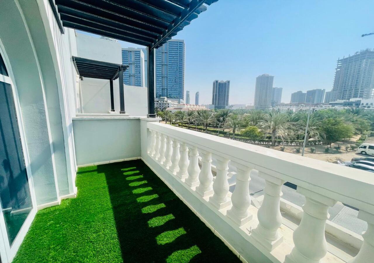 Hospedagem domiciliar Sta Homes Dubai