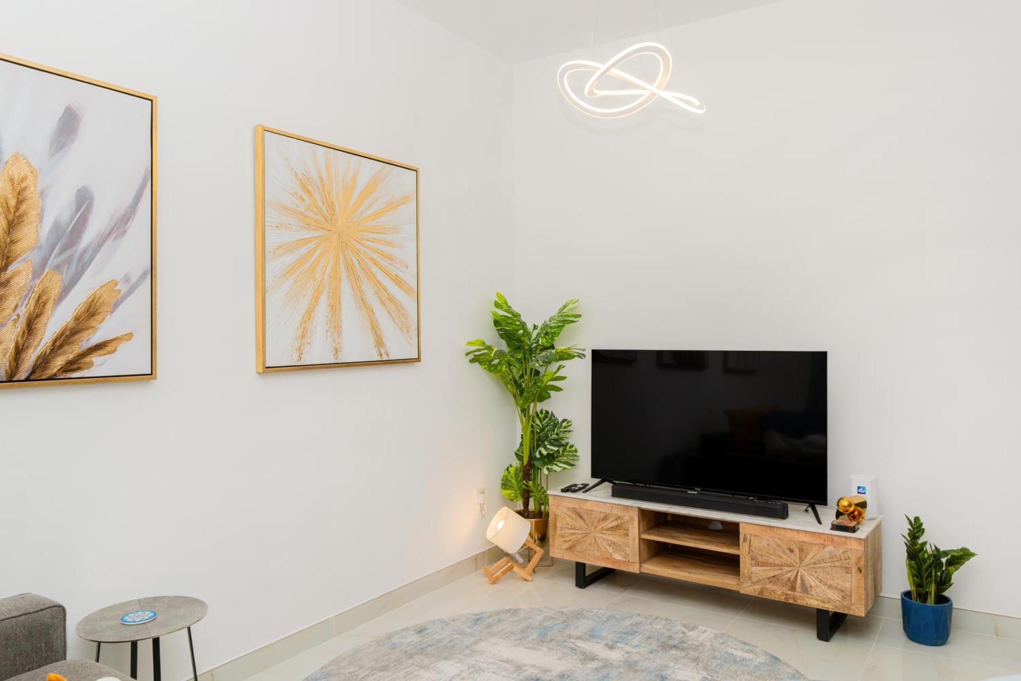 Marina,jbr -luxurious 2 Bedroom King Aparthotel