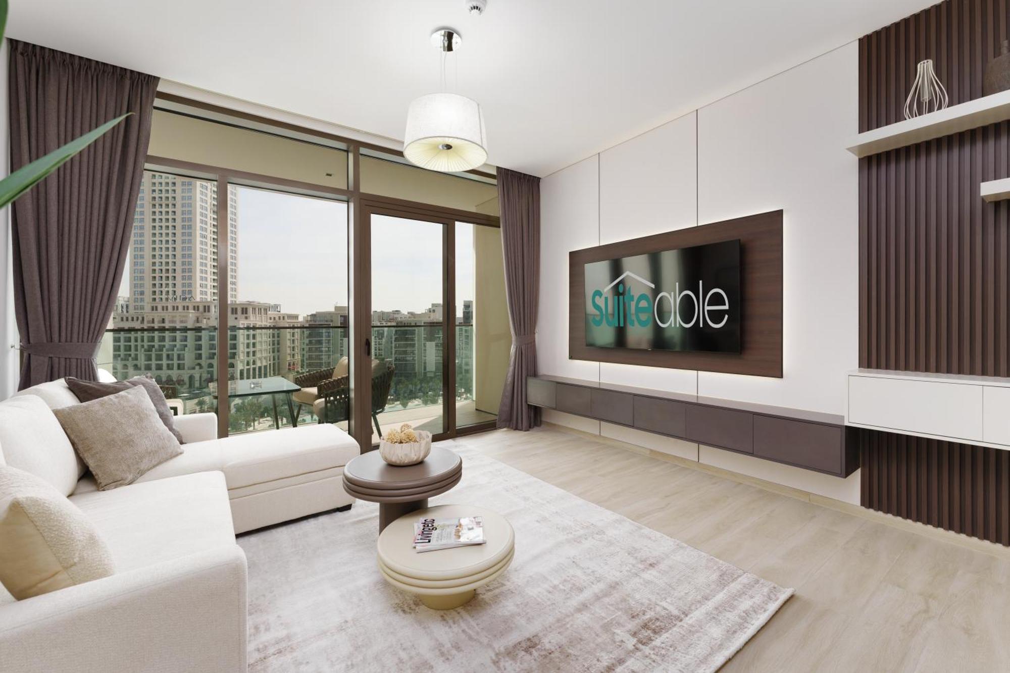 Luxe 1-bedroom Elegance In Palace Residences Dubai
