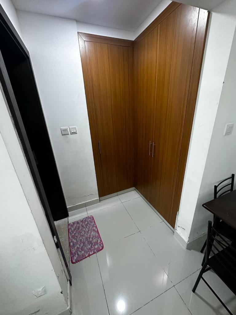 Cozy And Small Partitions For Men Guests In Apartment
