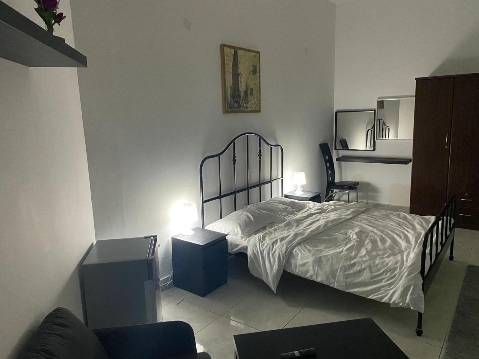 Comfortable Private In Compound Housing *