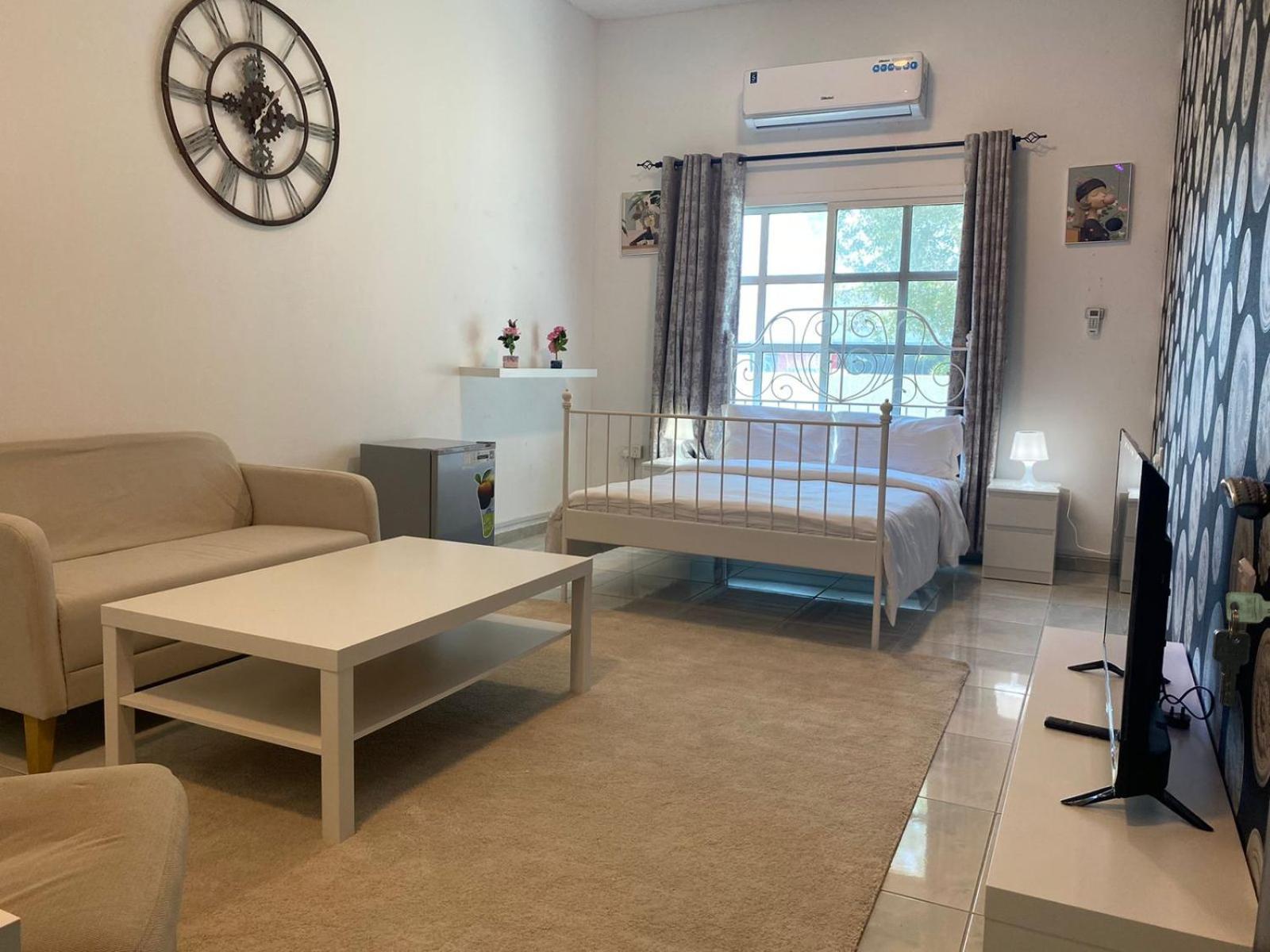 Comfortable Private In Compound Housing *