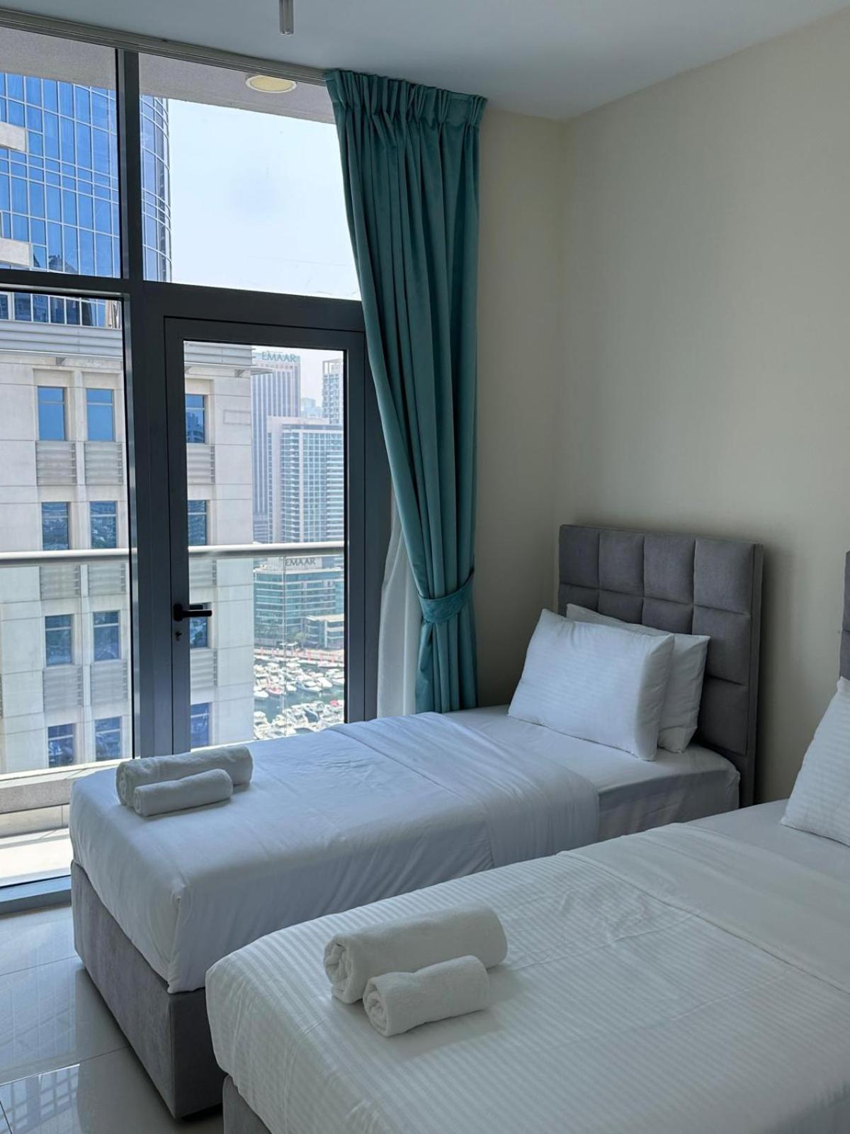 Marina Royal Premium Serviced Marina Wharf - Kids Free Free Check In 24