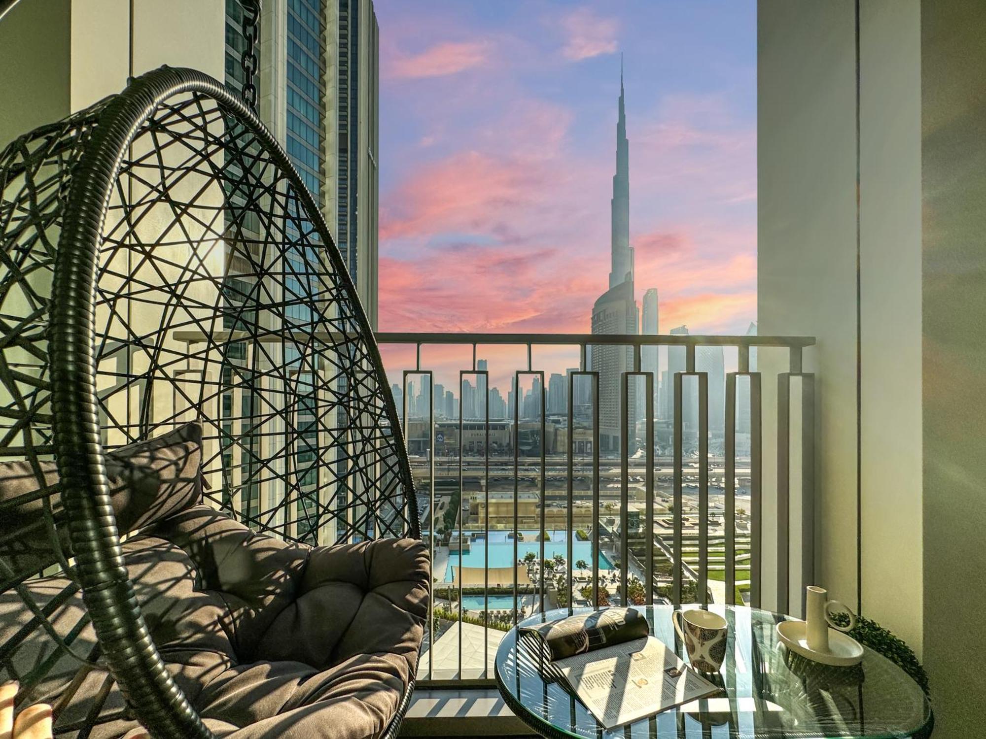 Apartment Amazing Burj Khalifa Views With Mall Direct Connection In Downtown Dubai