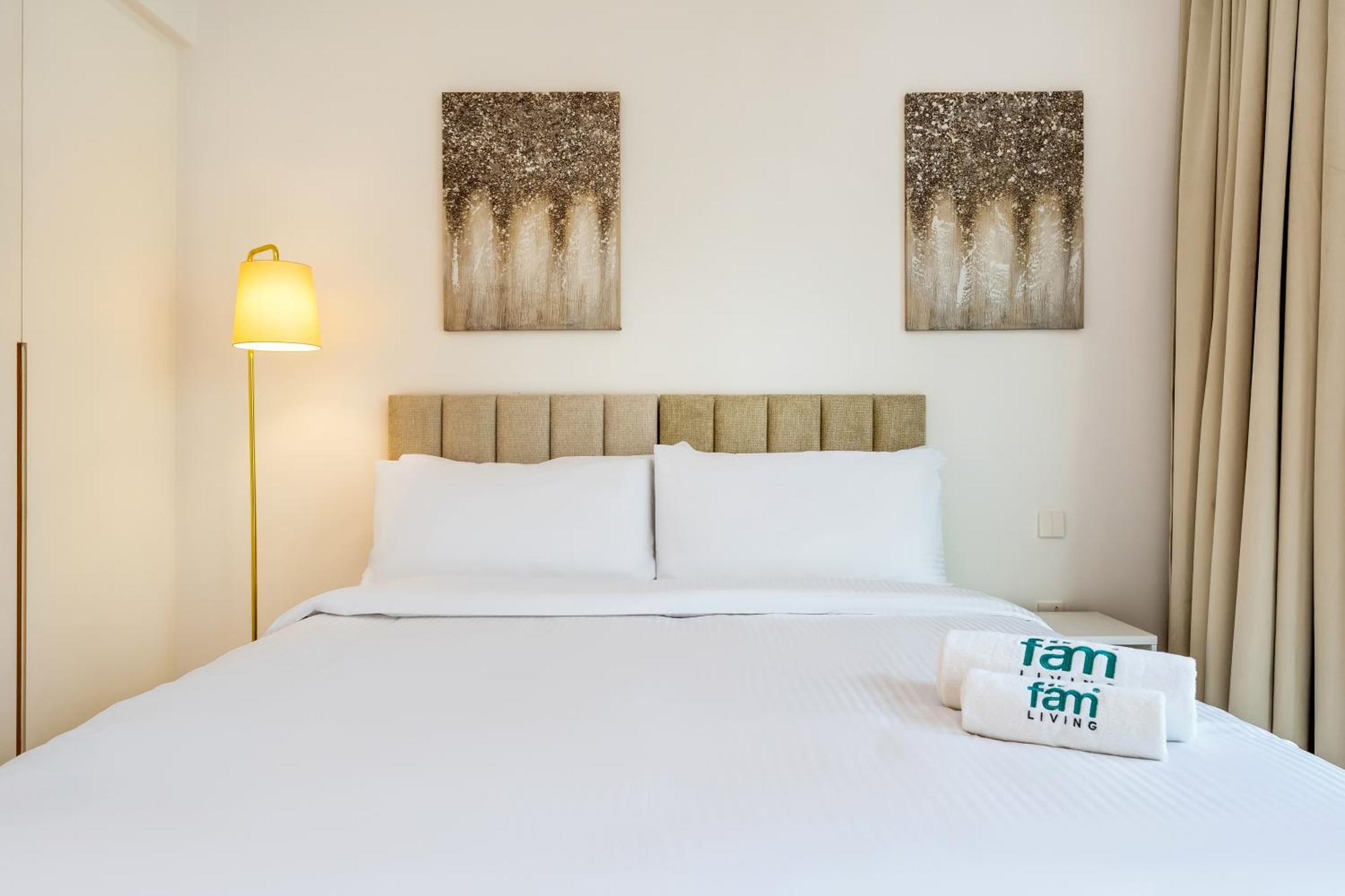Apartment Fam Living - Modern 1-bedroom Gem In Jbr, Steps From The