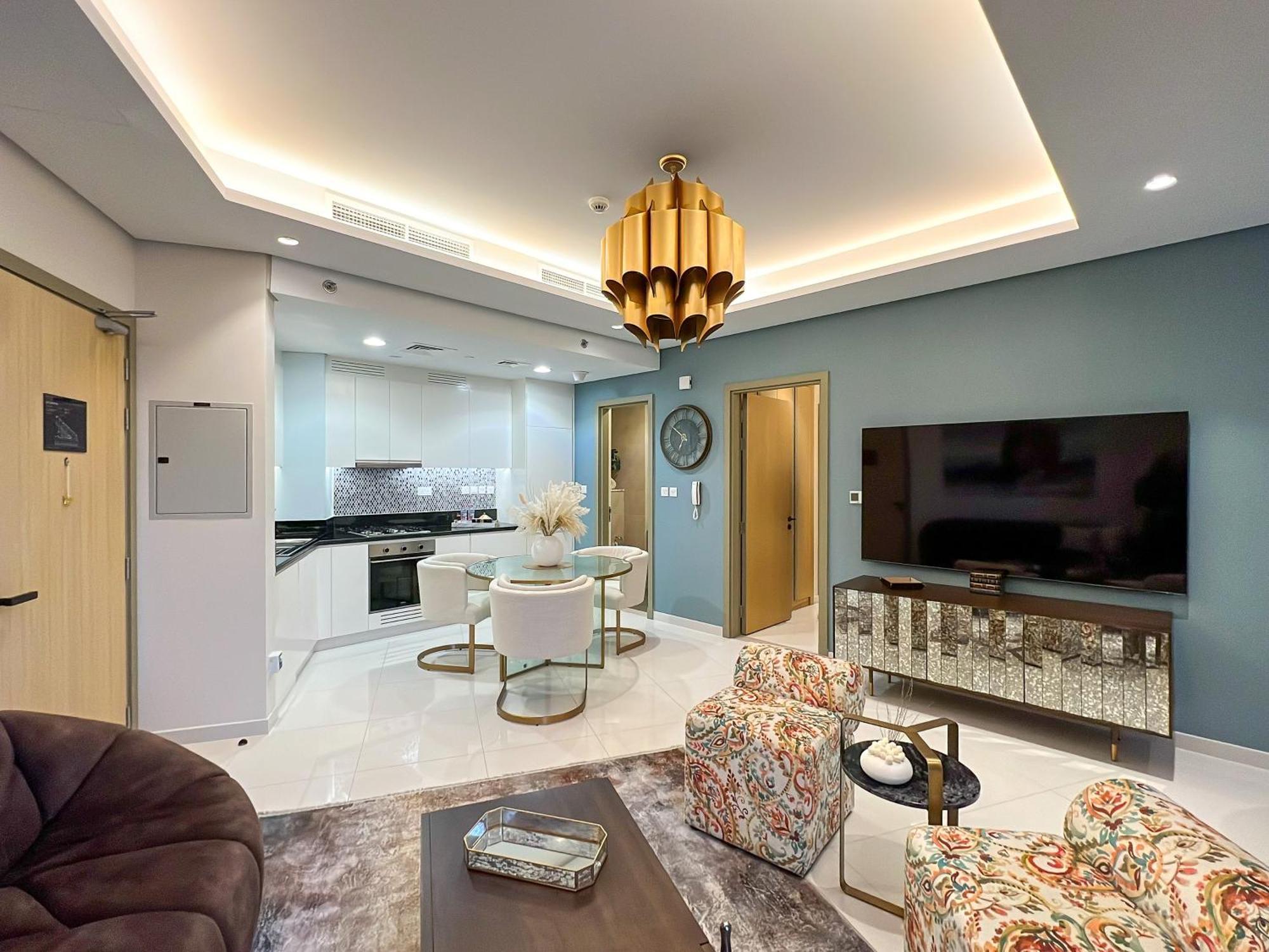 Keyrock Living - Burj Khalifa View Retreat With Pool