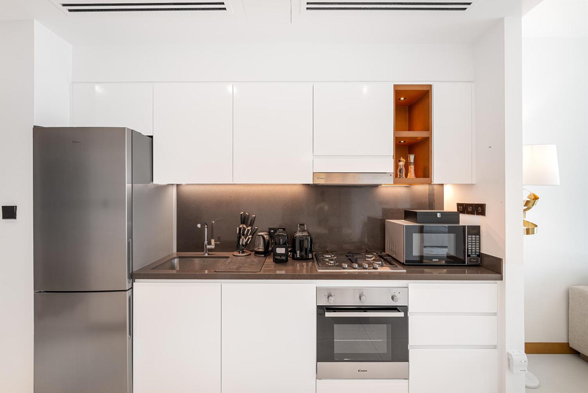 Luxury Living At Vida Marina & Yacht Club Apartment *