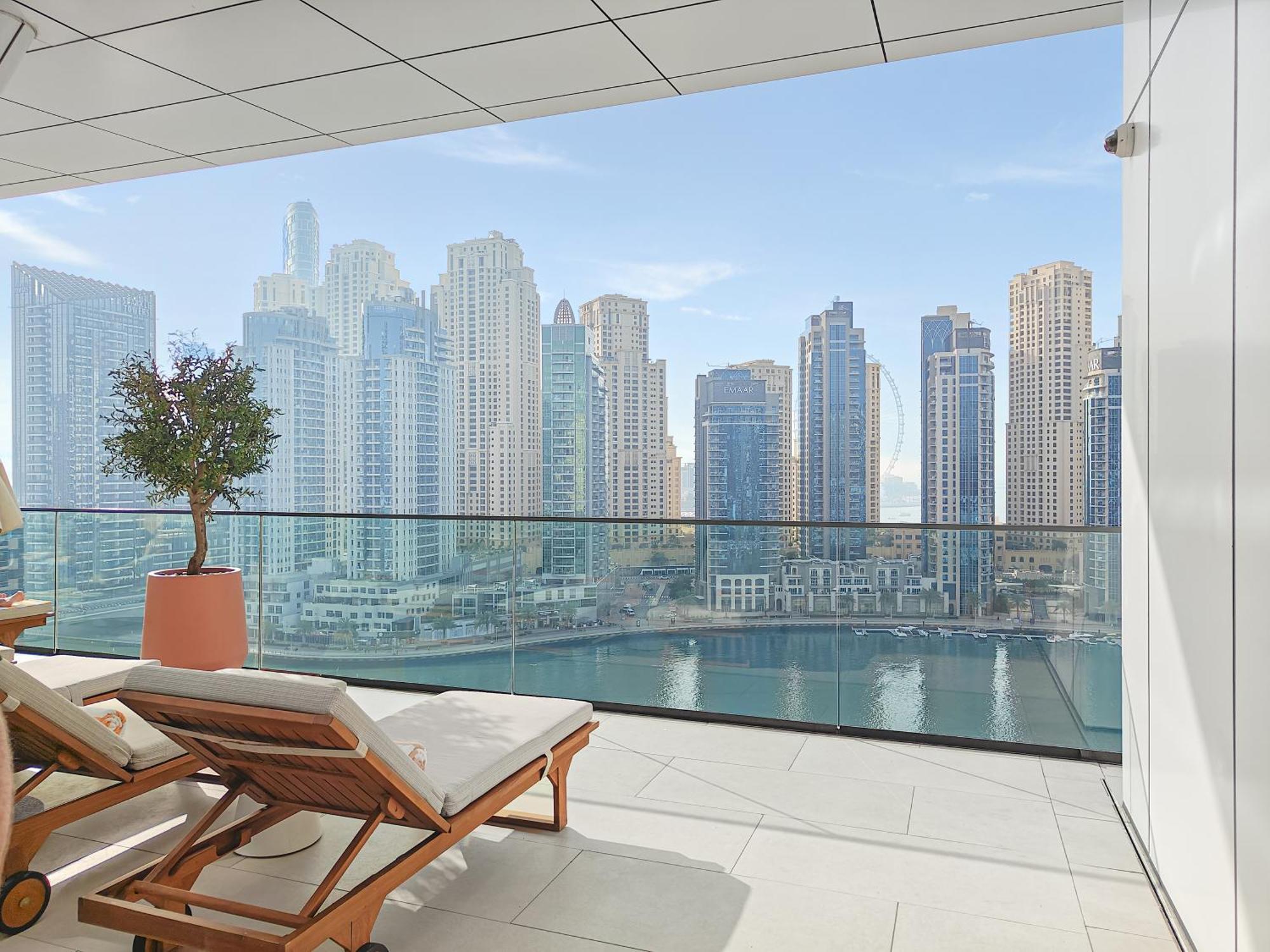 Luxury Living At Vida Marina & Yacht Club Dubai