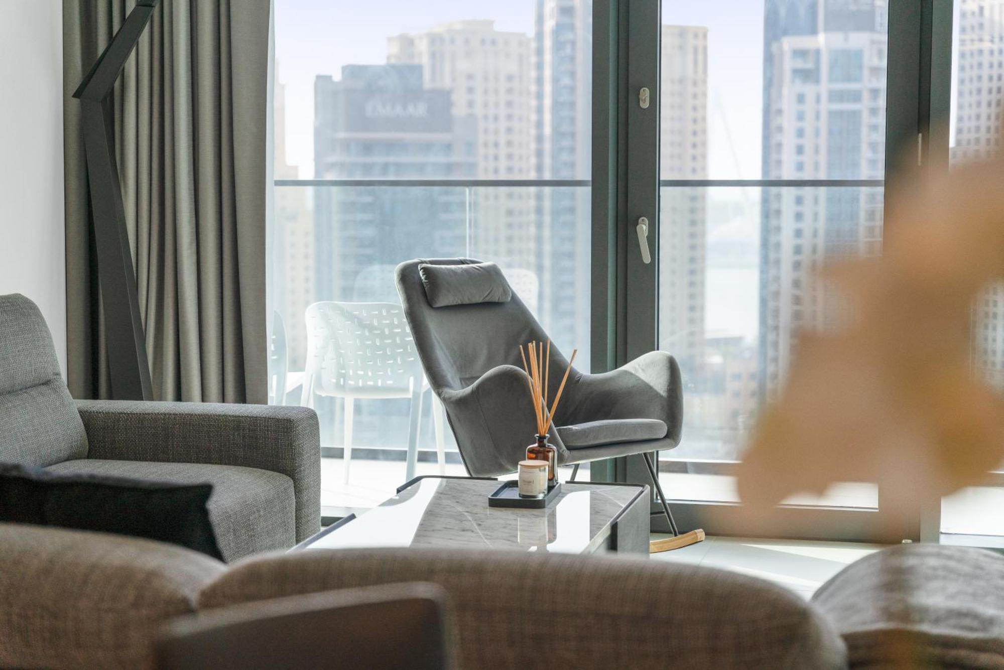 Apartment Luxury Living At Vida Marina & Yacht Club