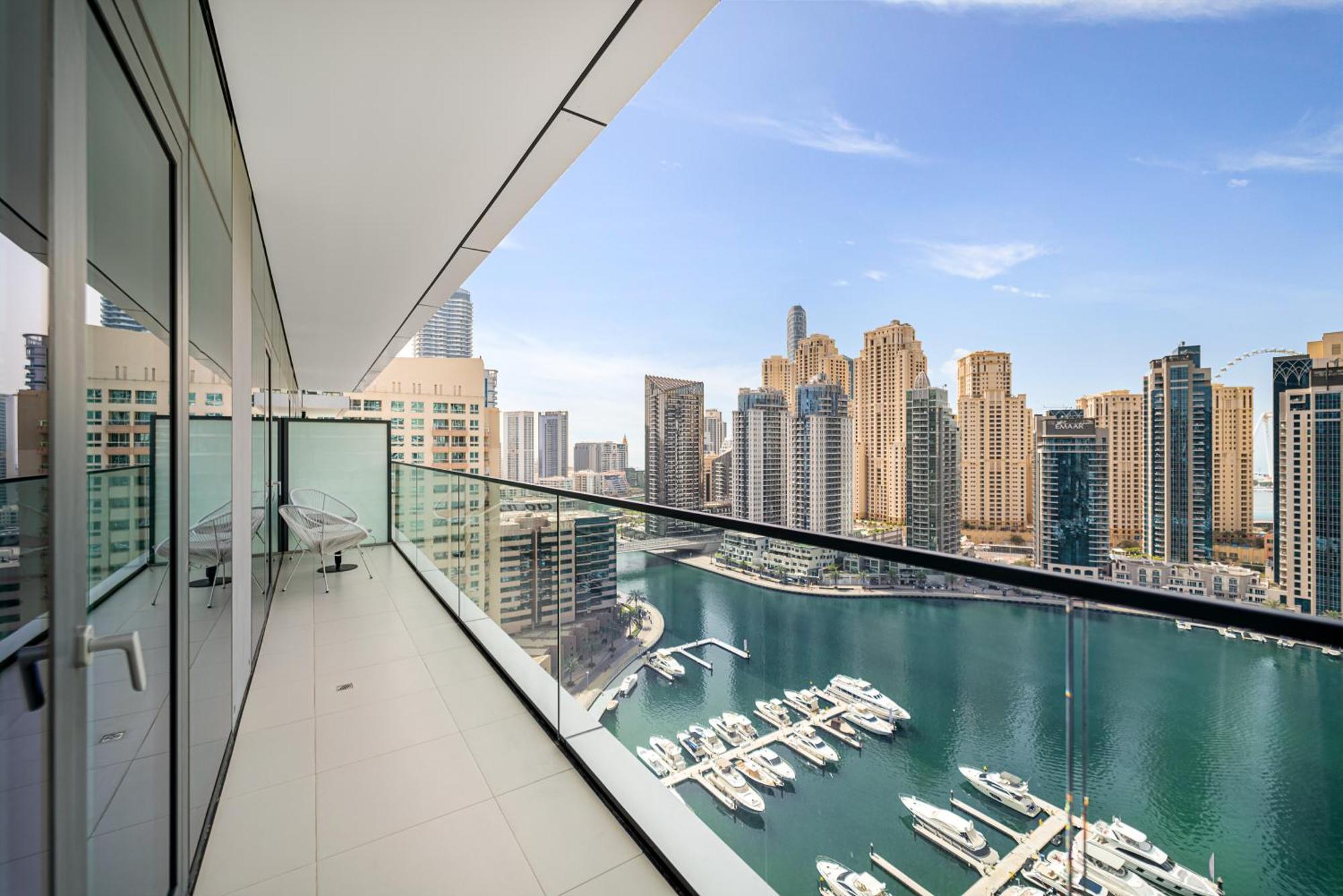 Luxury Living At Vida Marina & Yacht Club Apartment *
