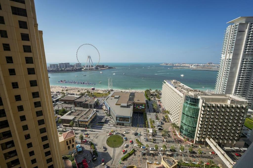 Magnificent Beachfront Two Bedroom With Full Sea & Beach View Apartment *