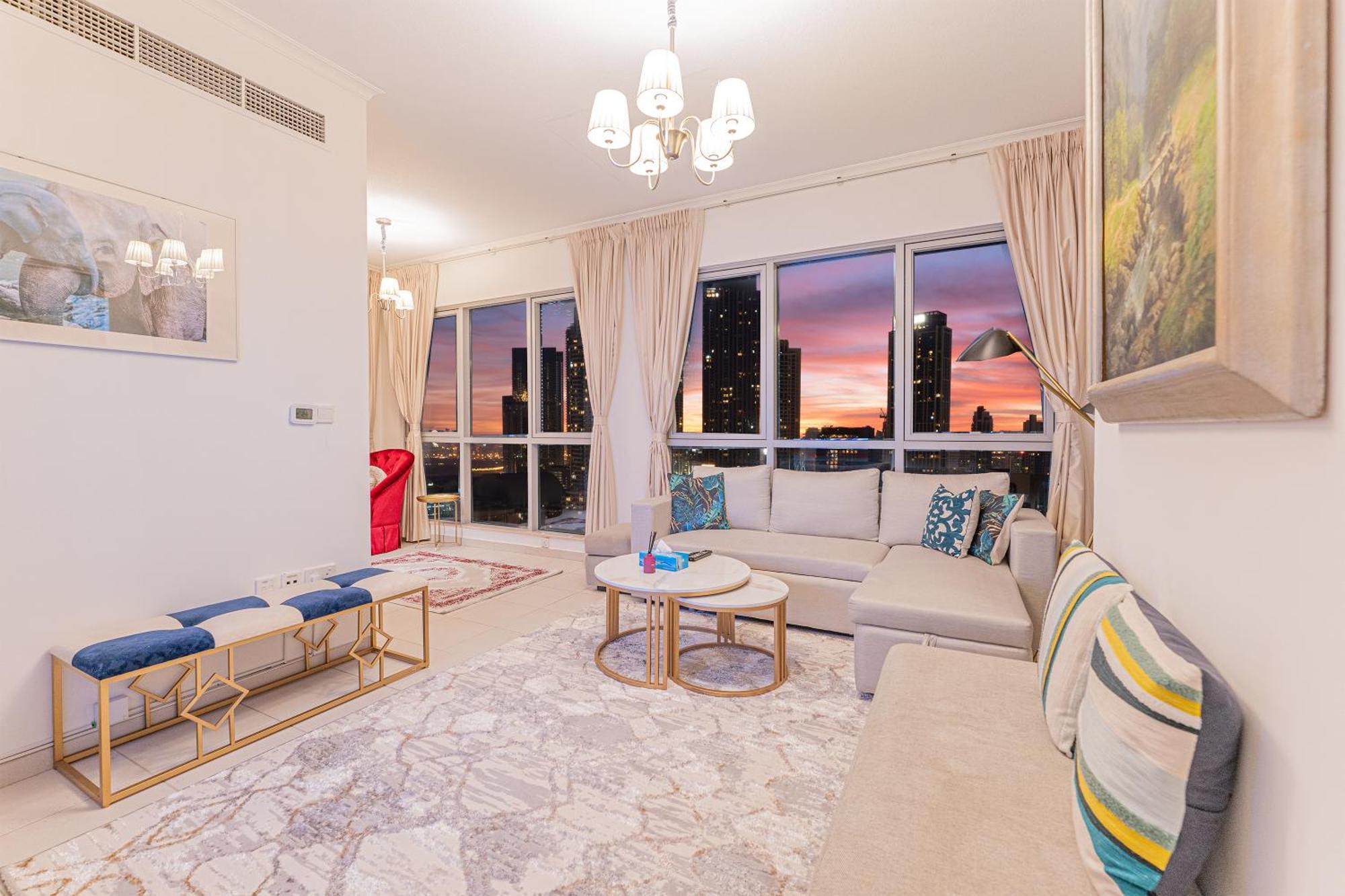 Spectacular Burj & Fountain View - Luxurious 3 Bedrooms & Maids - The Residences Apartamento Dubai