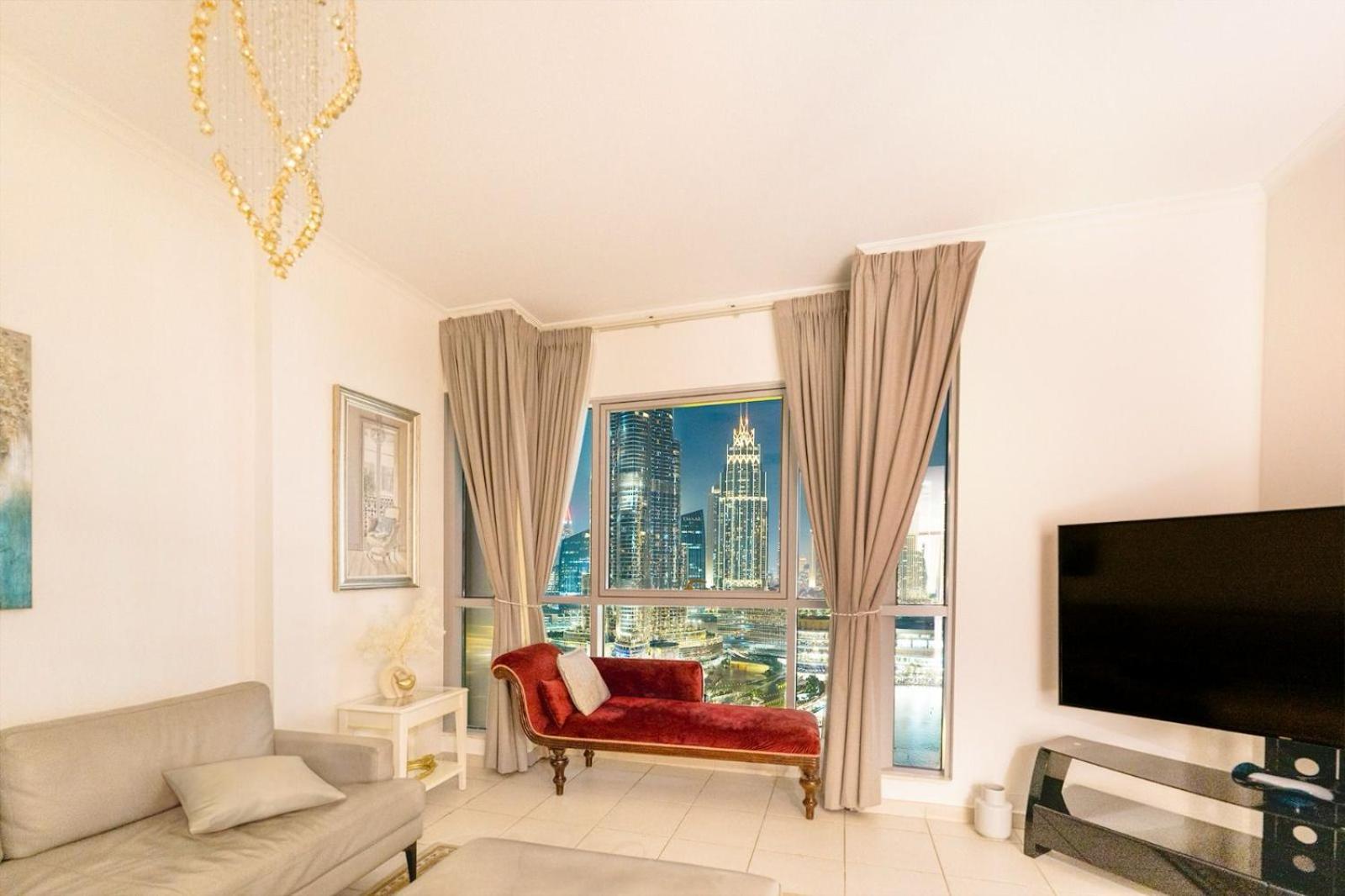 Apartamento Spectacular Burj & Fountain View - Luxurious 3 Bedrooms & Maids - The Residences *