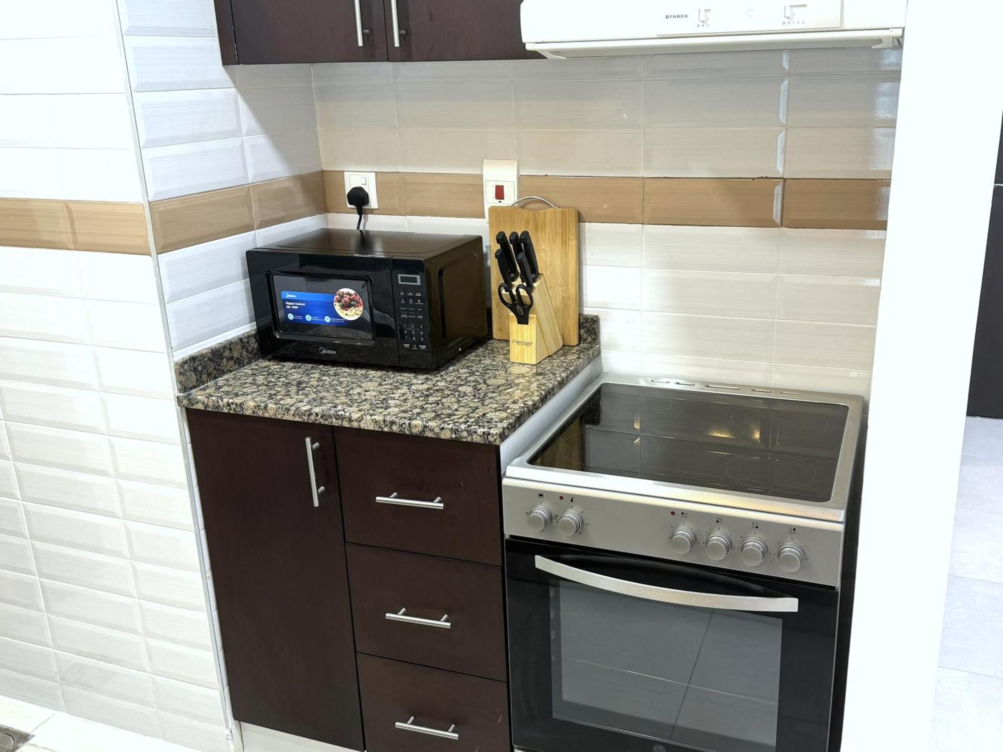 Apartment Deluxe With Panoramic View Near Metro