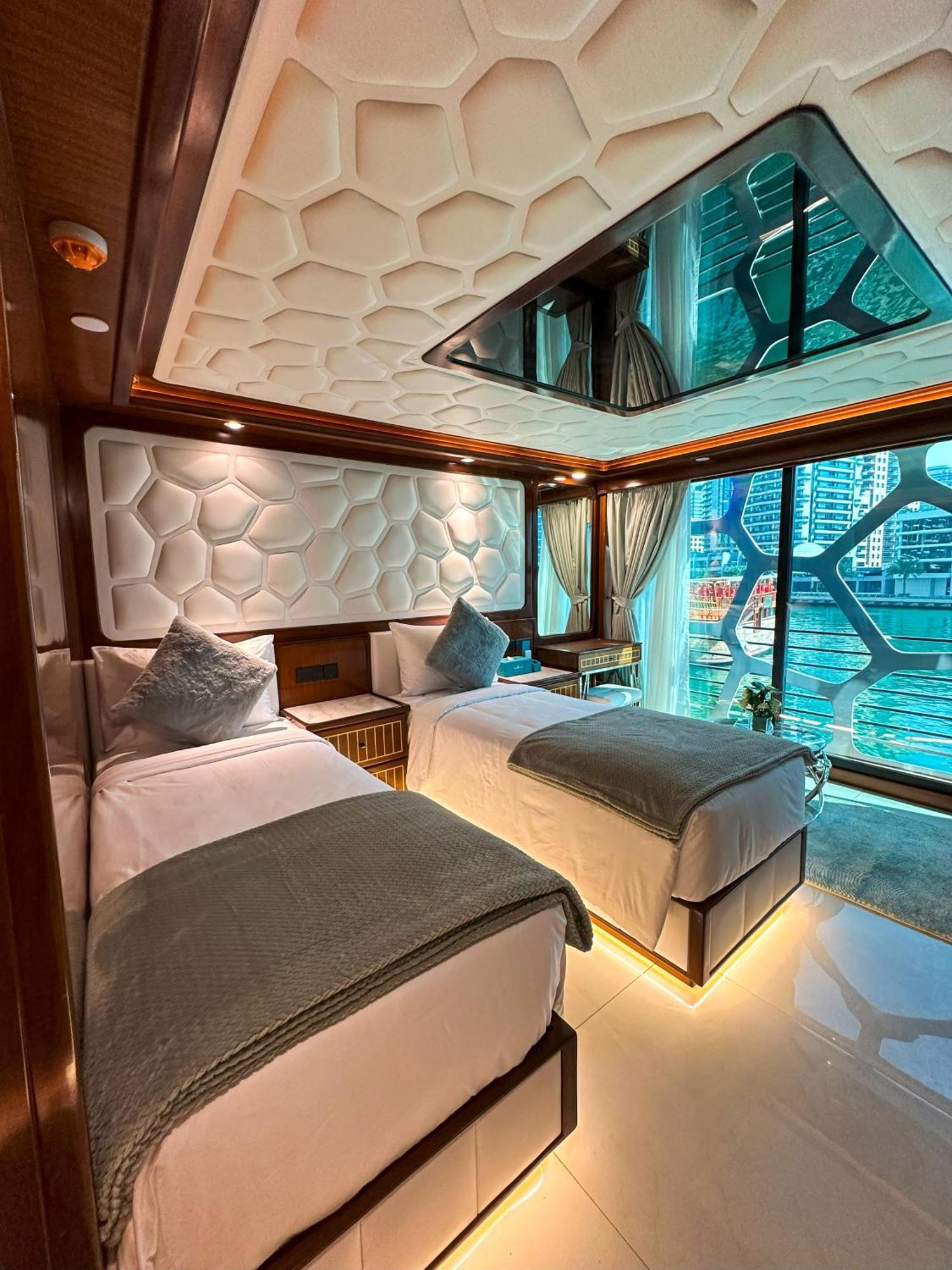 Overnight Super Yacht - Orchid Dubai