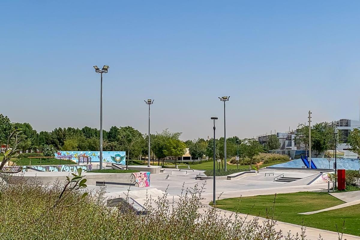 Villa Frank Porter - Damac Hills Richmond *