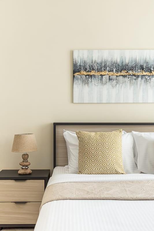 Frank Porter - Damac Hills Richmond * Dubai