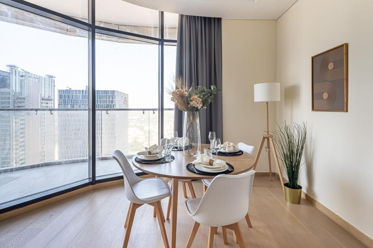Frank Porter - Rp Heights Apartment Dubai